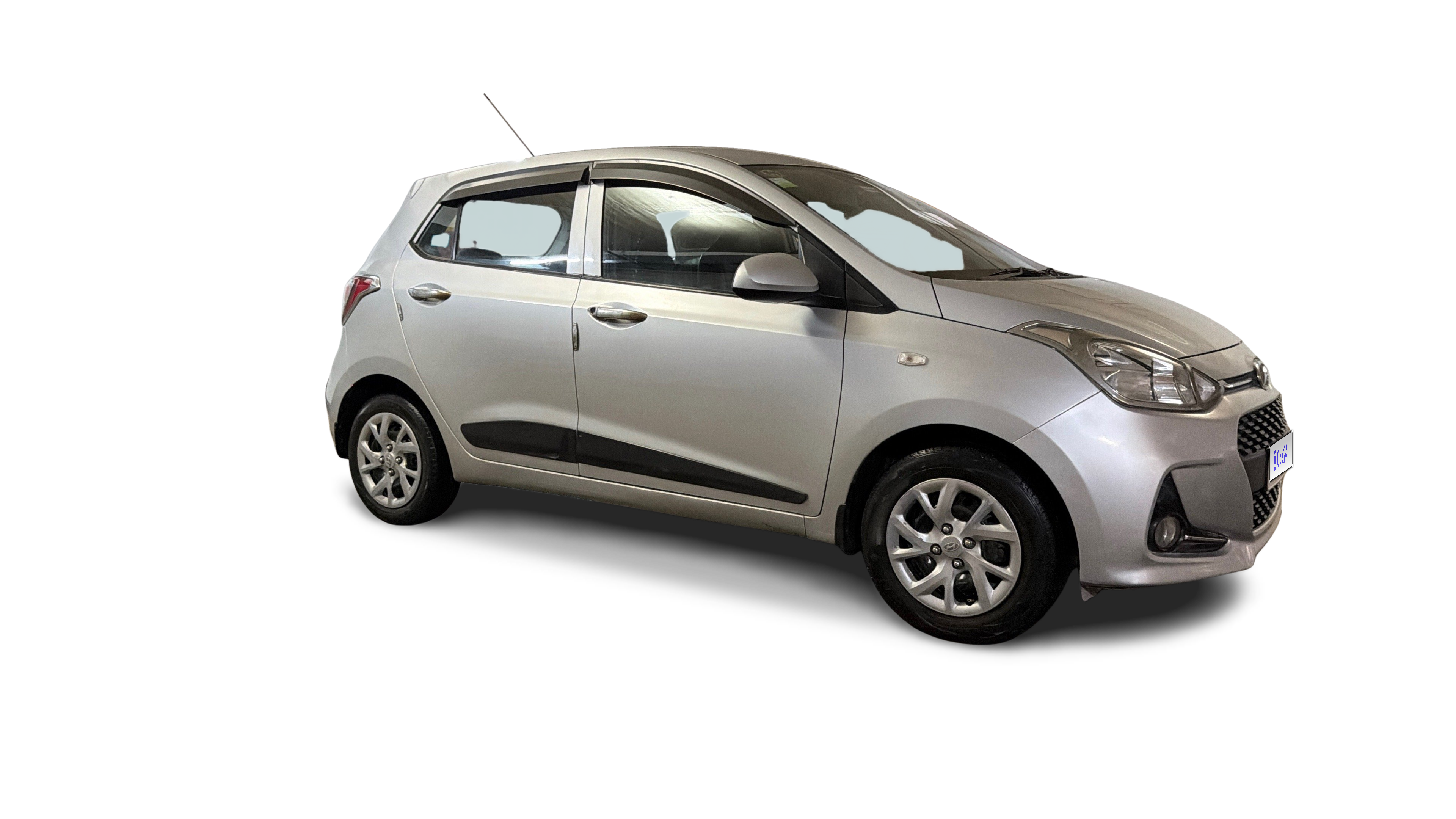 2017 Hyundai Grand i10 - Hatchback - Petrol - Manual - ₹2.92 lakh