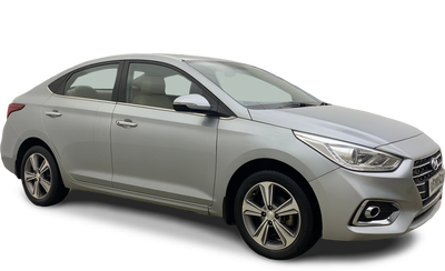 Hyundai Verna-img