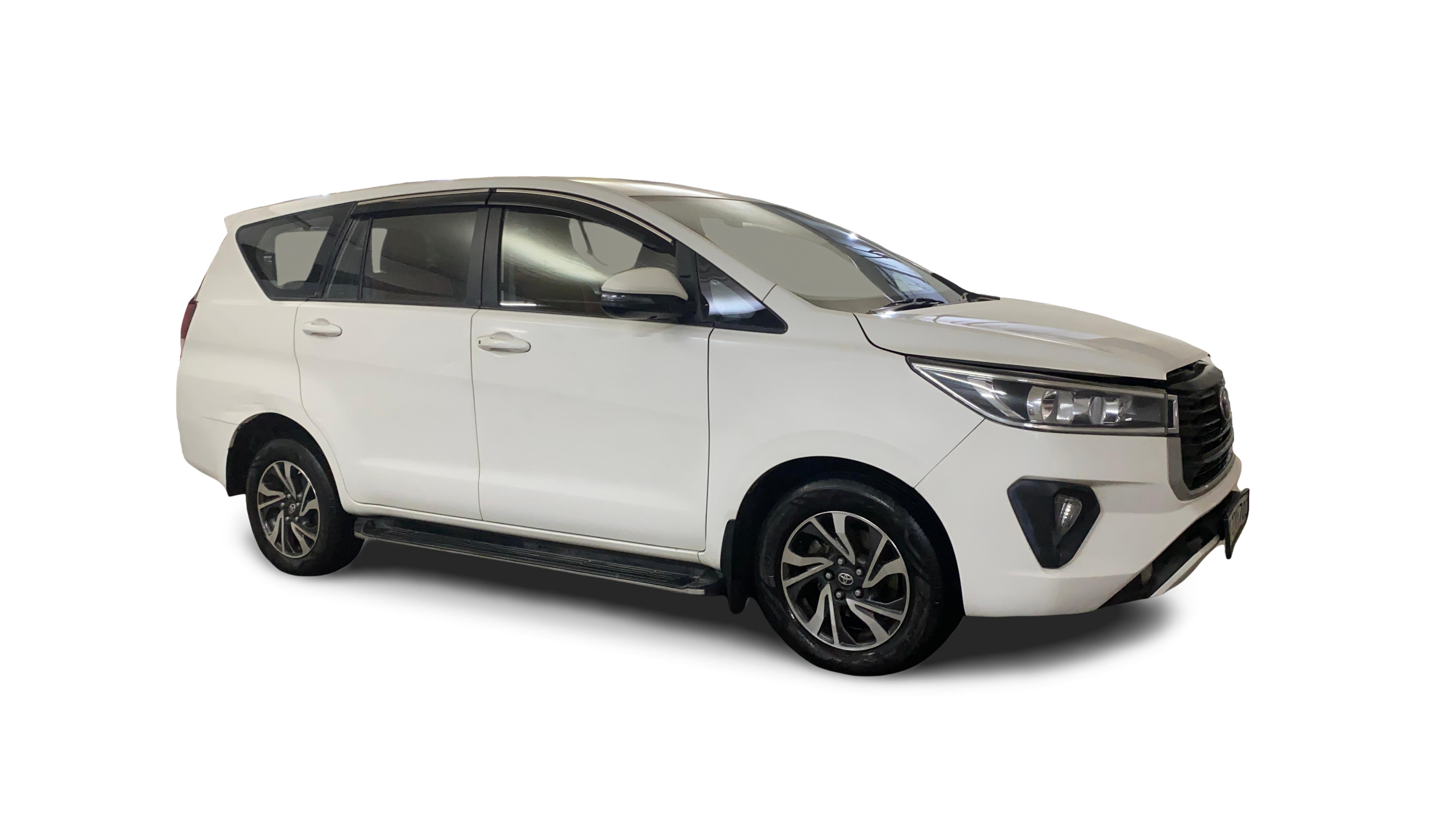 2021 Toyota Innova Crysta - SUV - Diesel - Automatic - ₹14.77 lakh