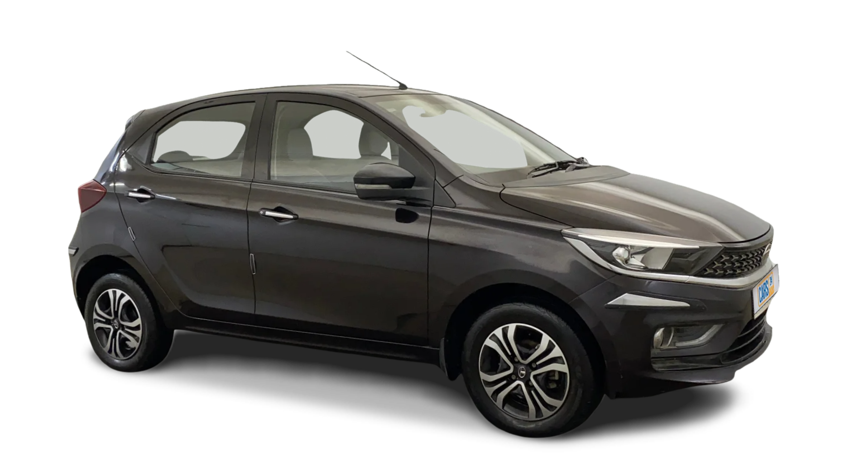 Tata Tiago-img