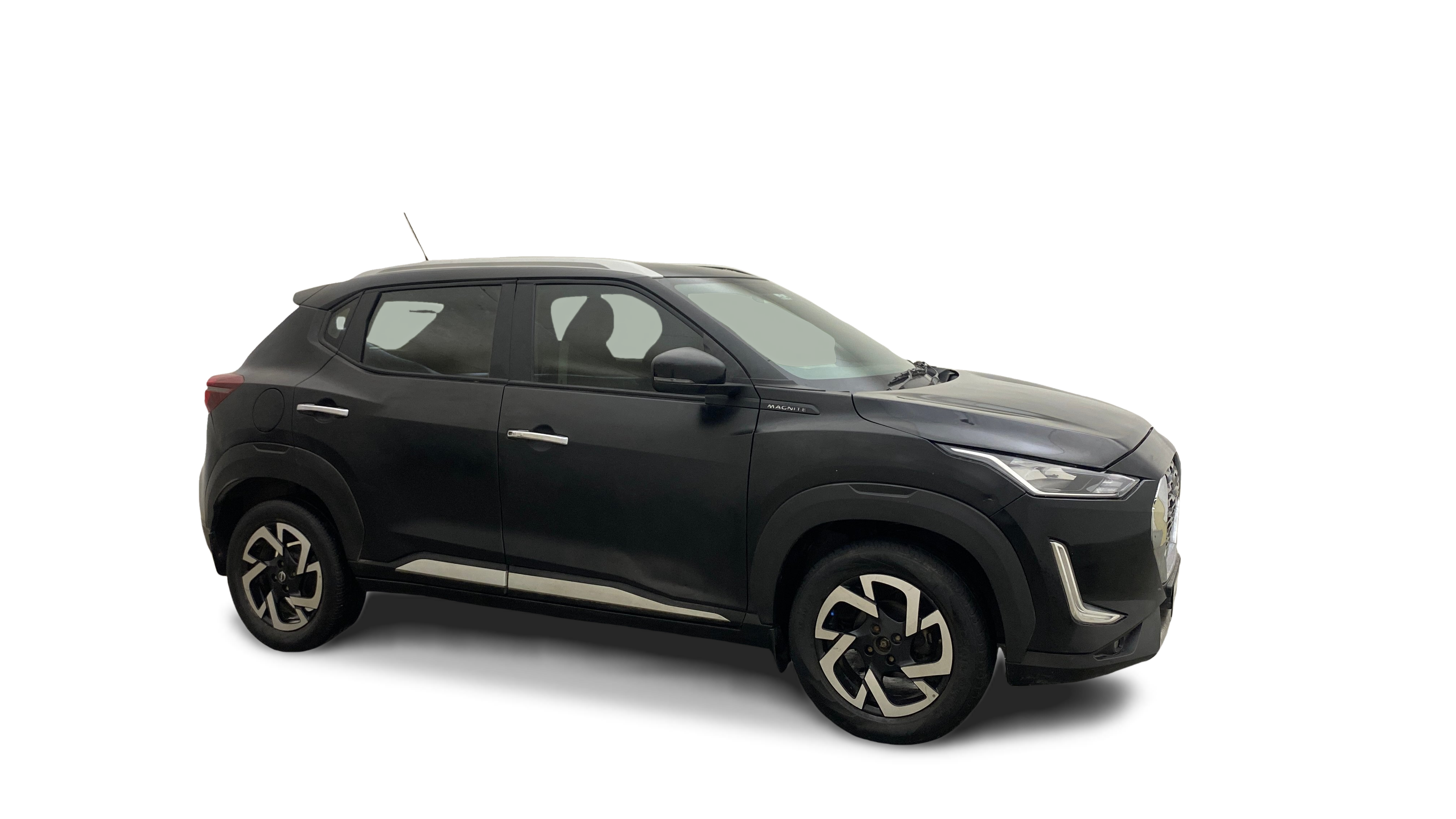 2022 Nissan MAGNITE - SUV - Petrol - Automatic - ₹5.94 lakh