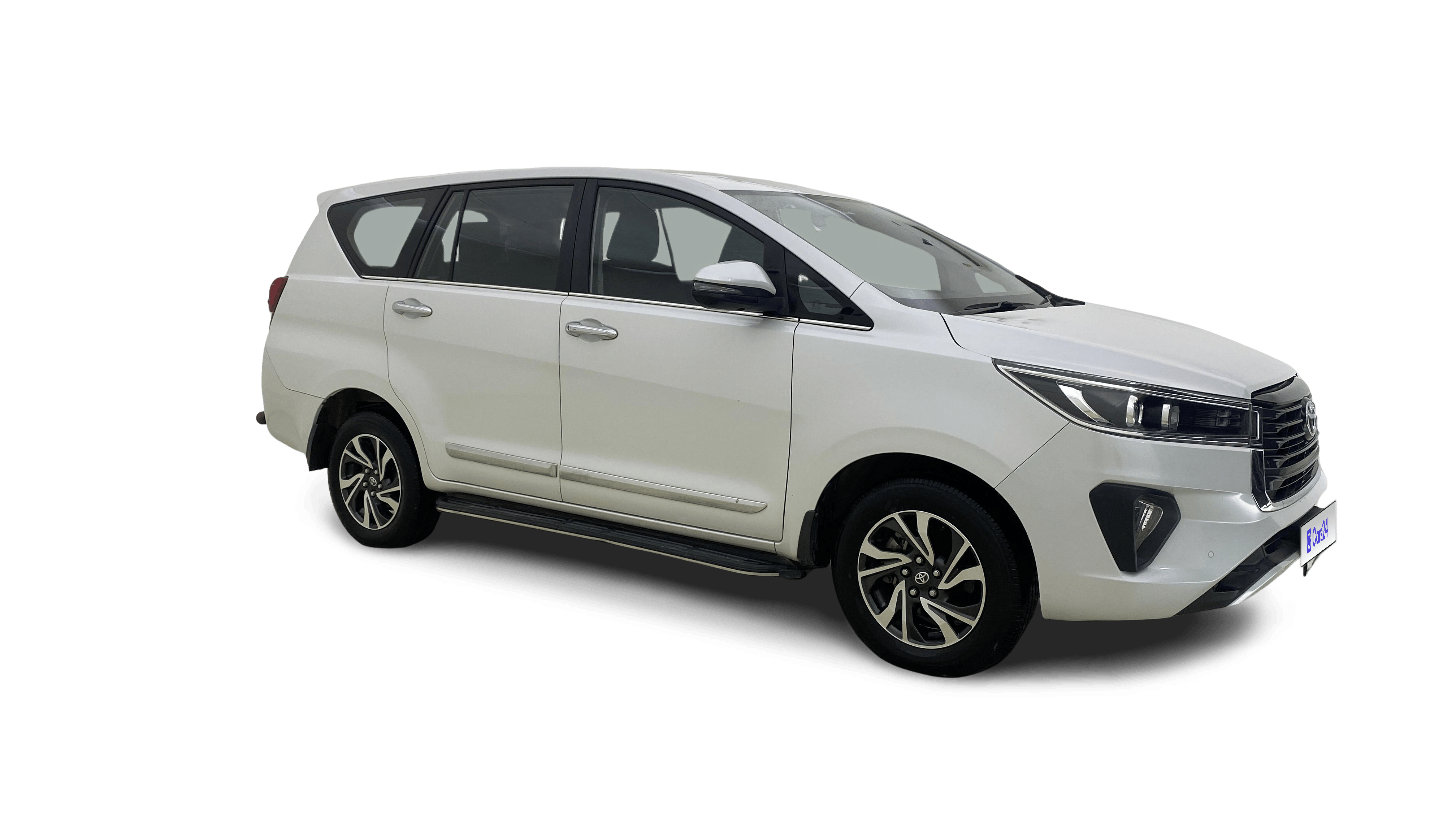 2022 Toyota Innova Crysta - SUV - Petrol - Manual - ₹15.26 lakh