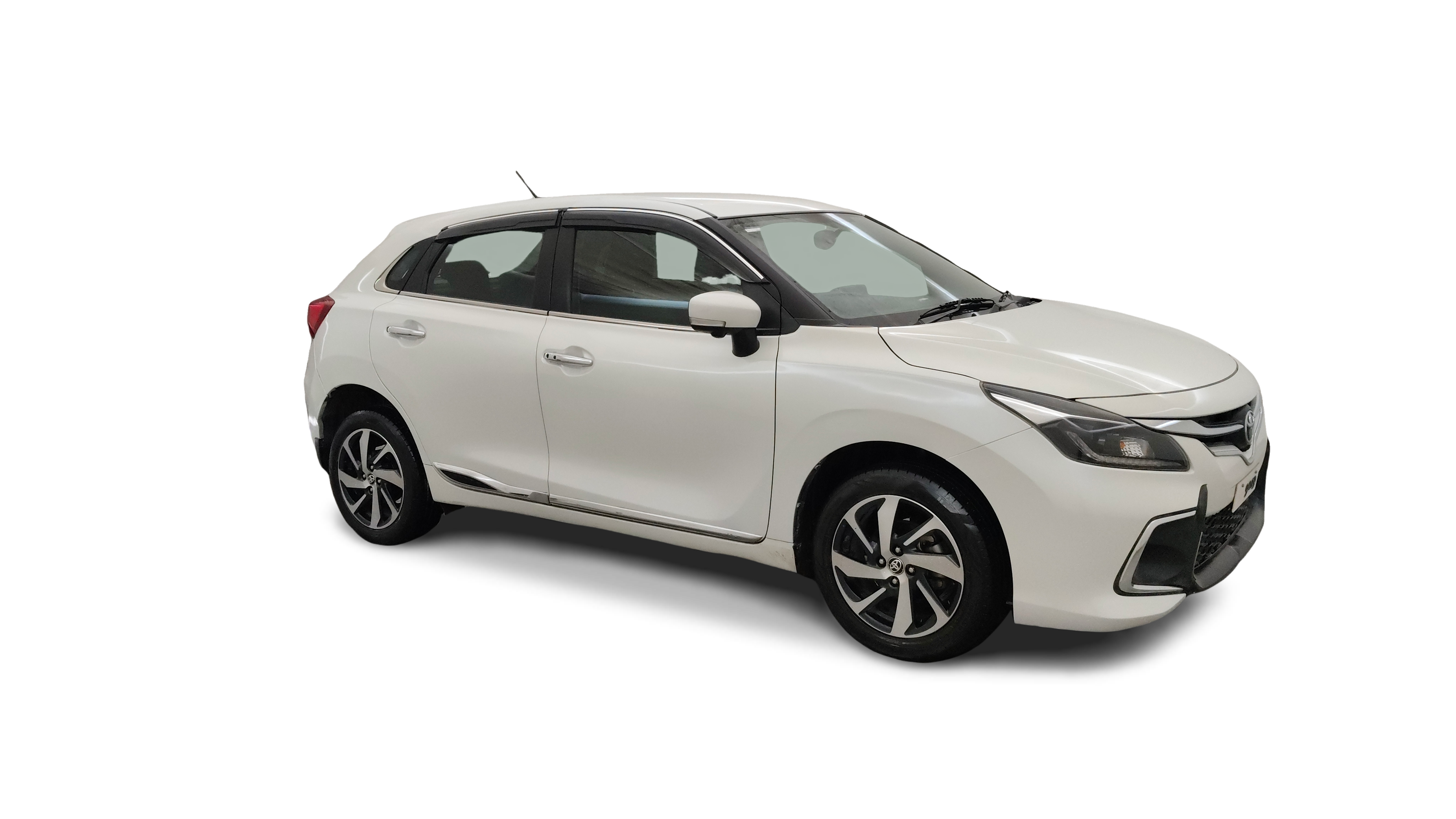 2024 Toyota Glanza - Hatchback - Petrol - Automatic - ₹8.23 lakh