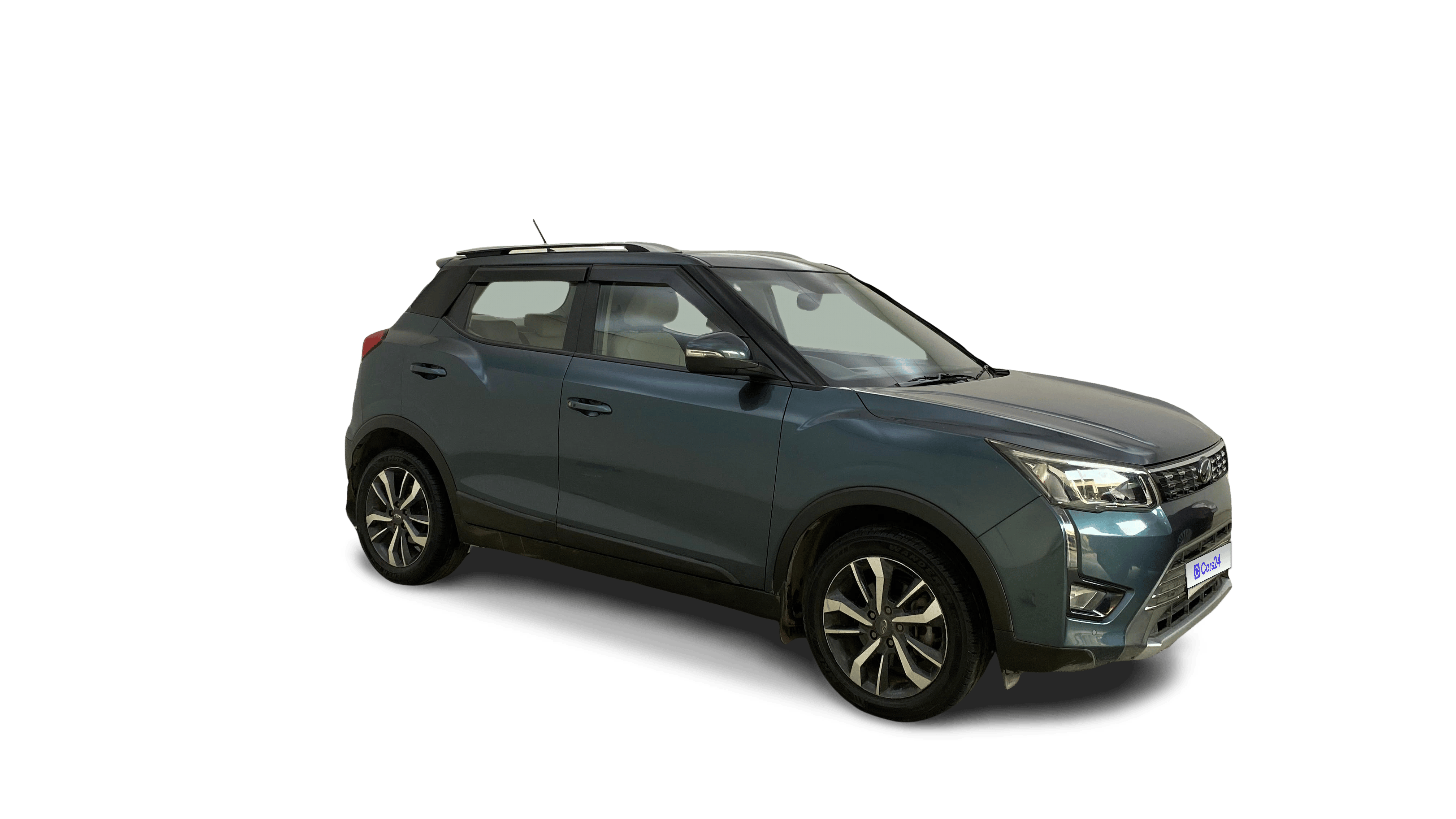 2019 Mahindra XUV300 - SUV - Diesel - Automatic - ₹7.09 lakh