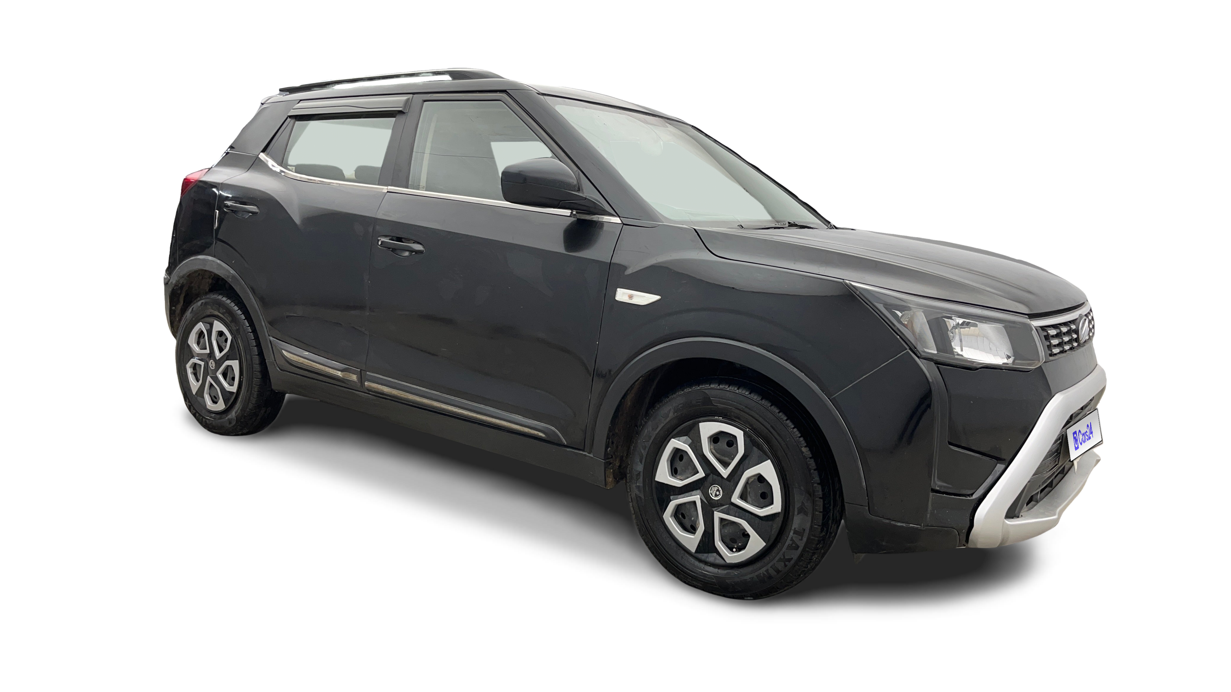 2021 Mahindra XUV300 - SUV - Petrol - Manual - ₹4.68 lakh