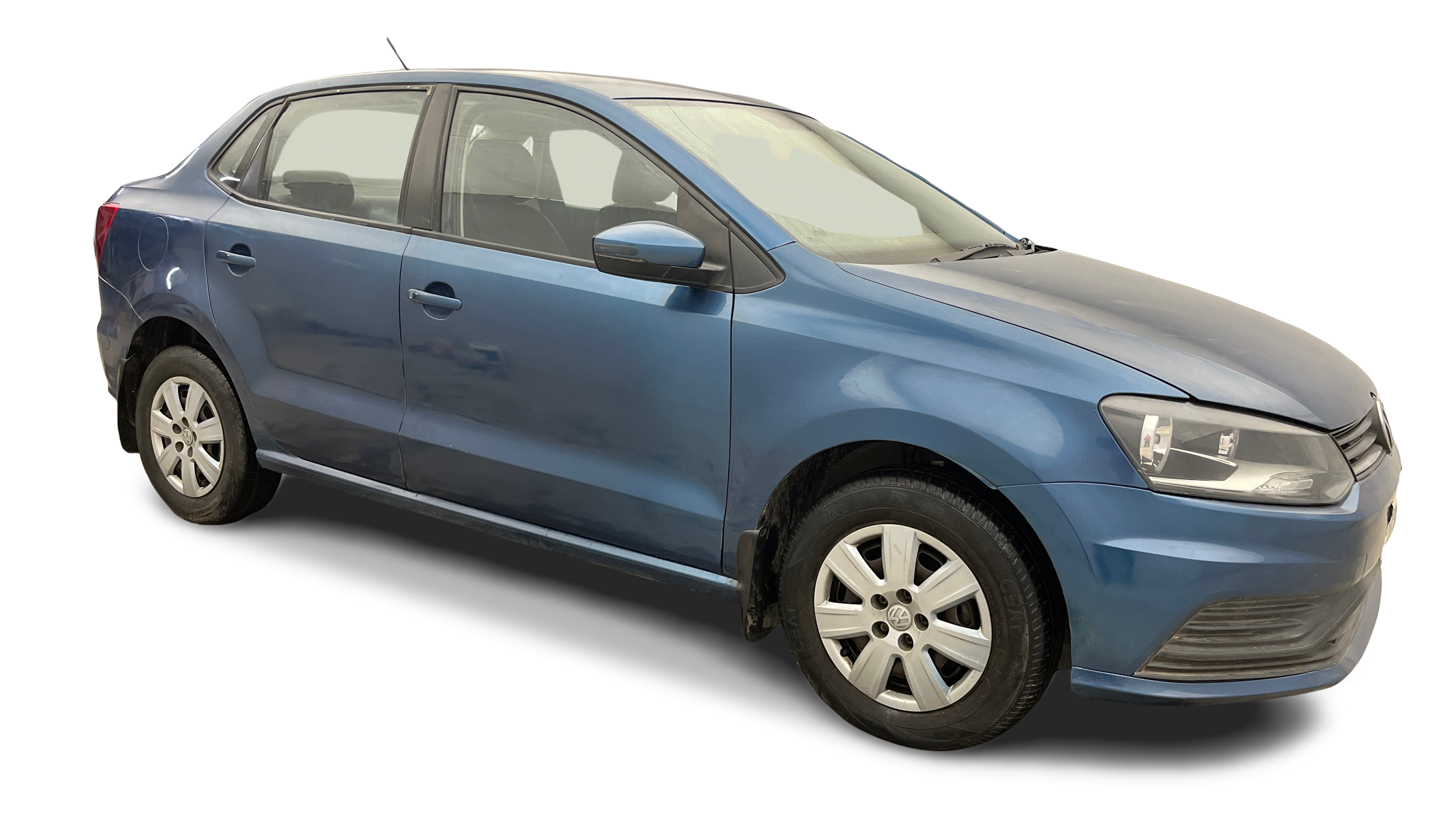 2018 Volkswagen Ameo - Sedan - Petrol - Manual - ₹3.38 lakh