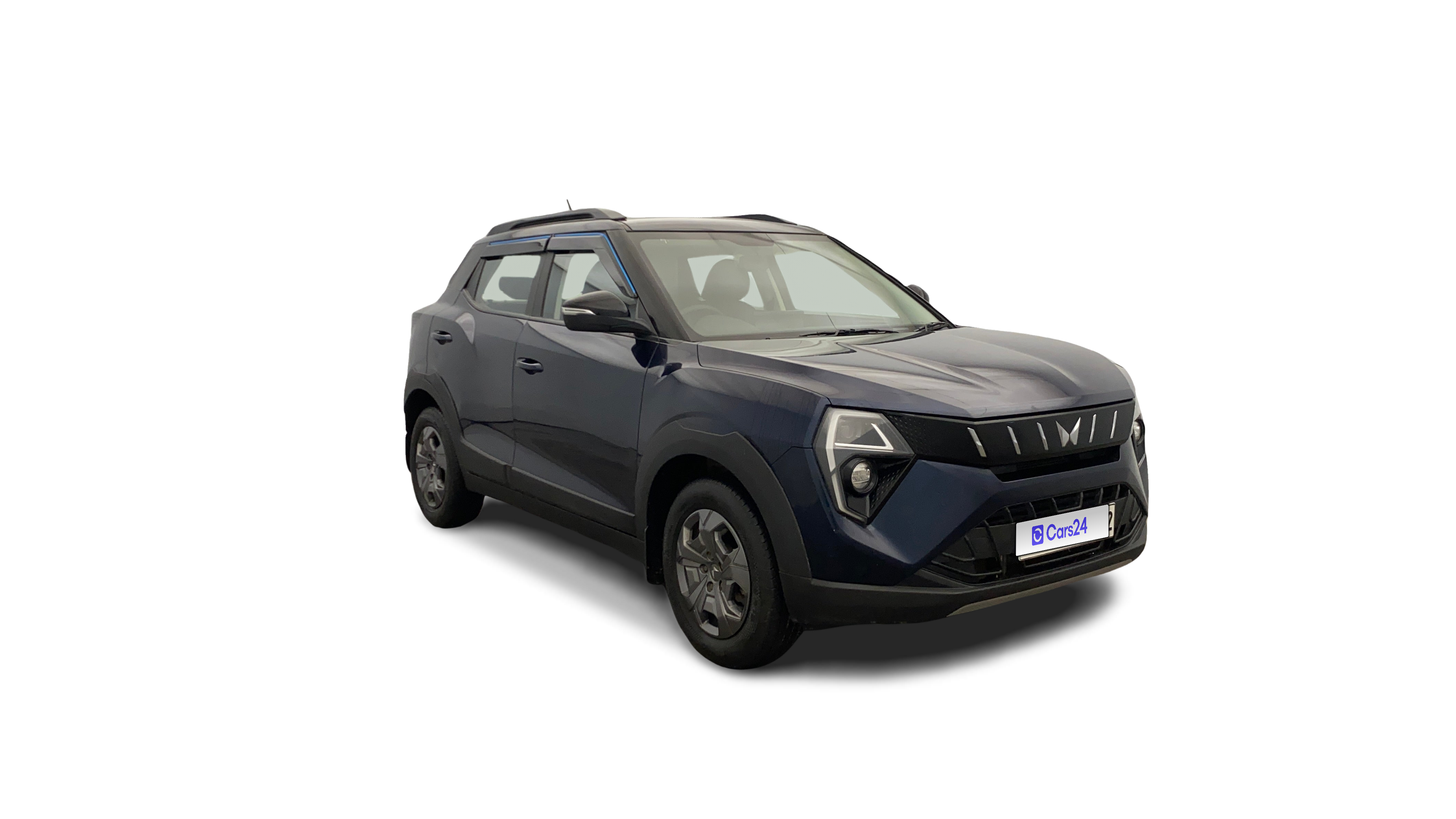 2024 Mahindra XUV 3XO - SUV - Diesel - Manual - ₹8.95 lakh