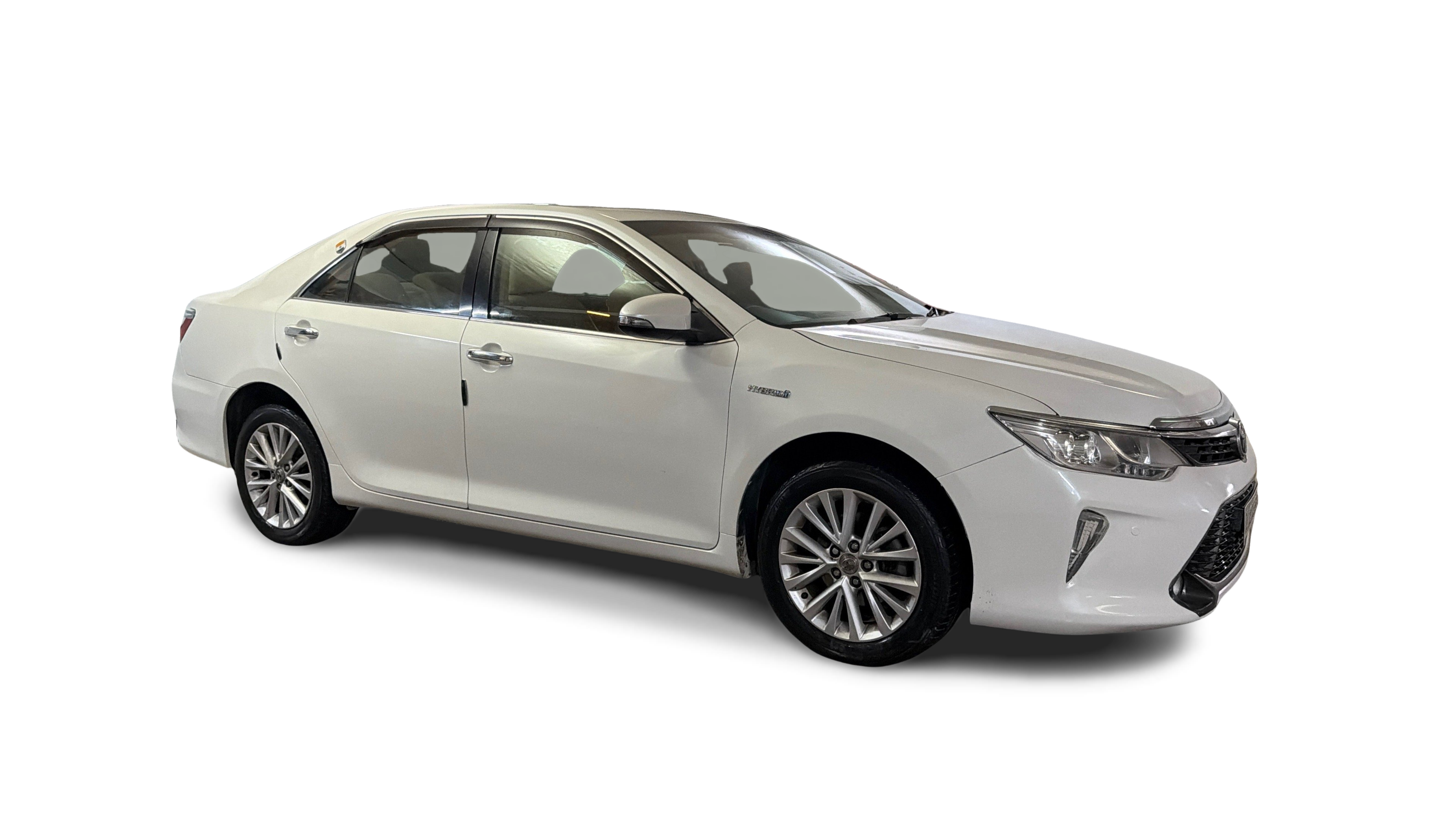 2016 Toyota Camry - Sedan - Hybrid - Automatic - ₹8.42 lakh