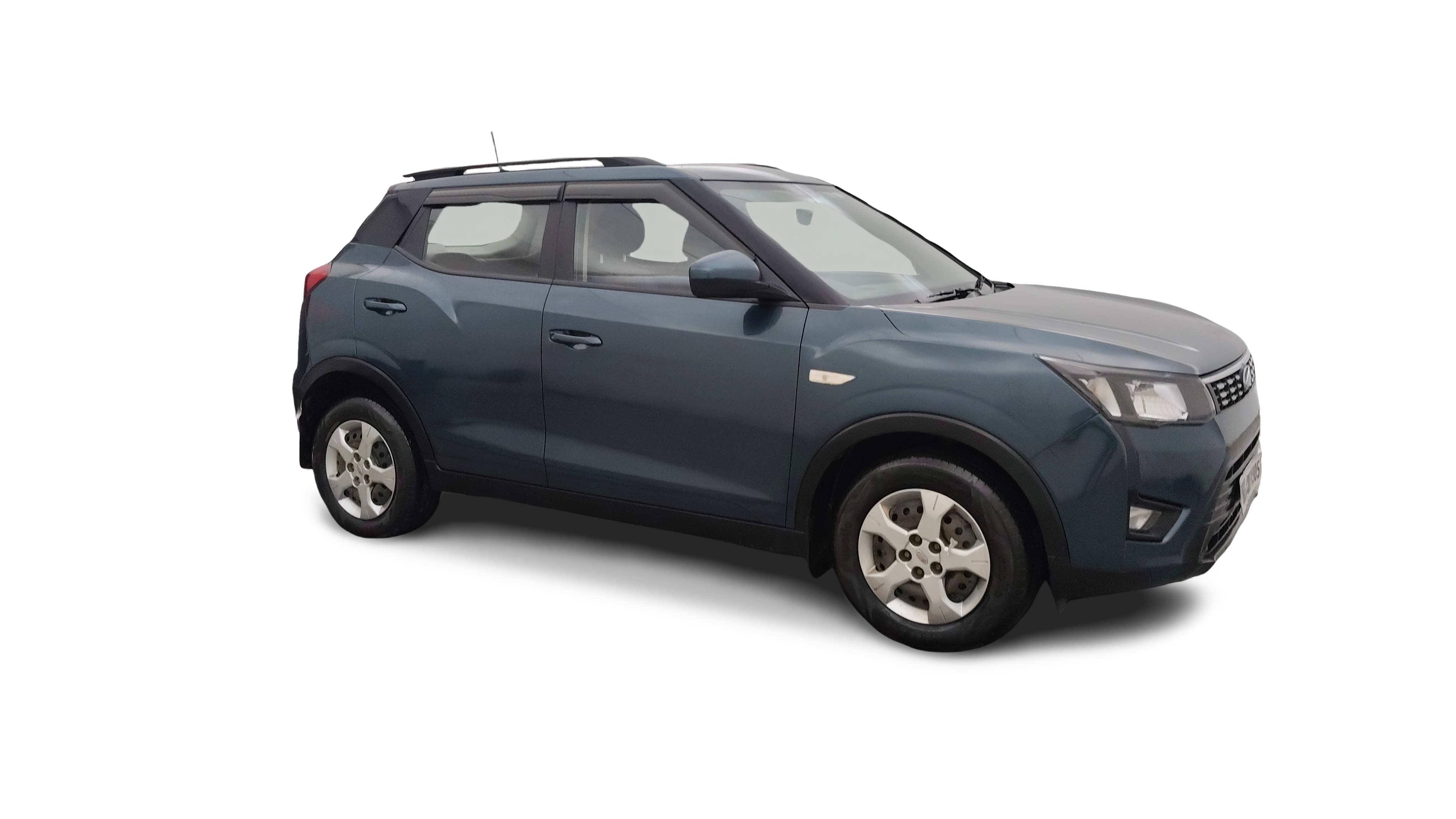 2022 Mahindra XUV300 - SUV - Petrol - Automatic - ₹7.41 lakh