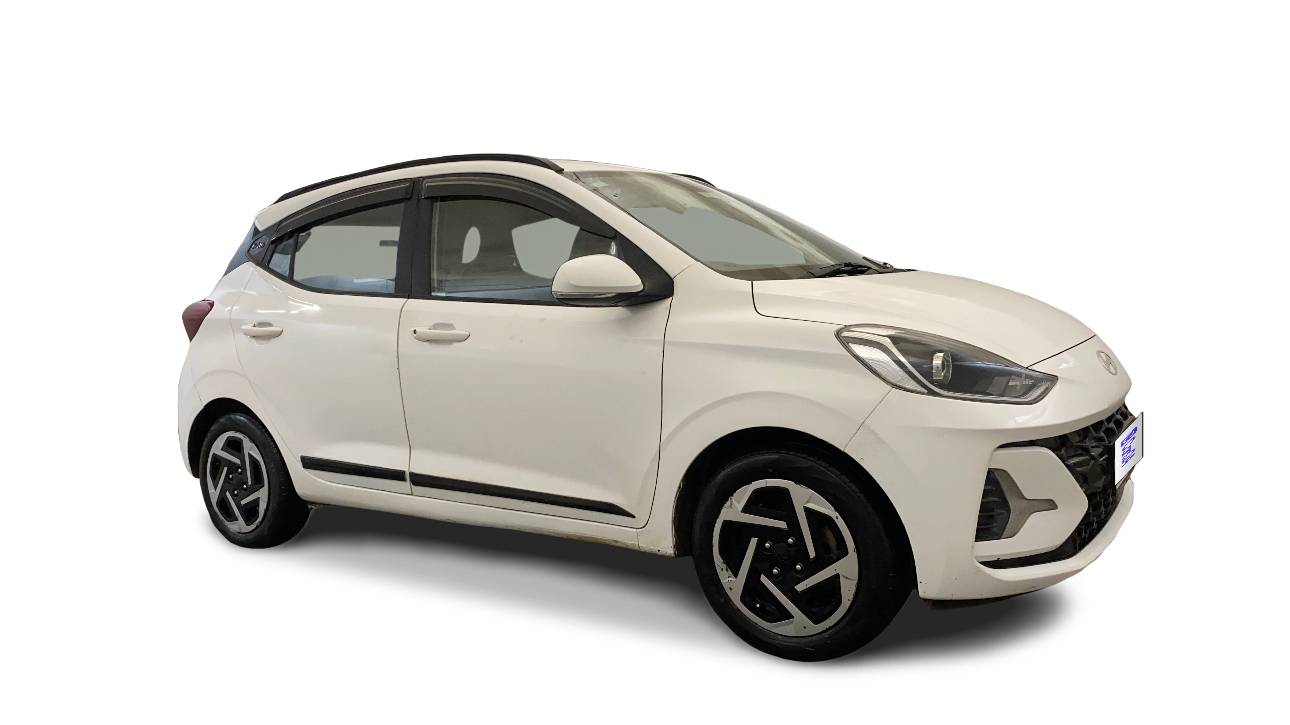 2023 Hyundai GRAND I10 NIOS - Hatchback - CNG - Manual - ₹5.75 lakh
