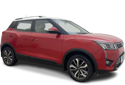 Mahindra XUV300-img