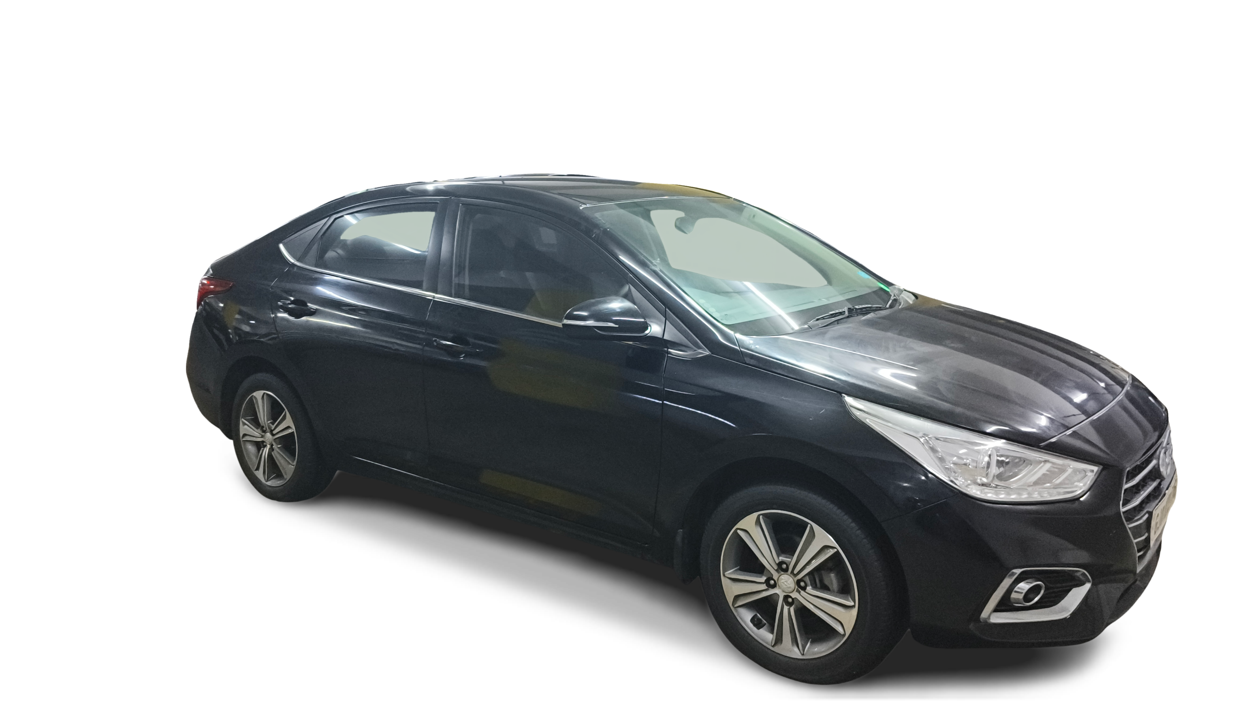 2018 Hyundai Verna - Sedan - Petrol - Manual - ₹6.13 lakh