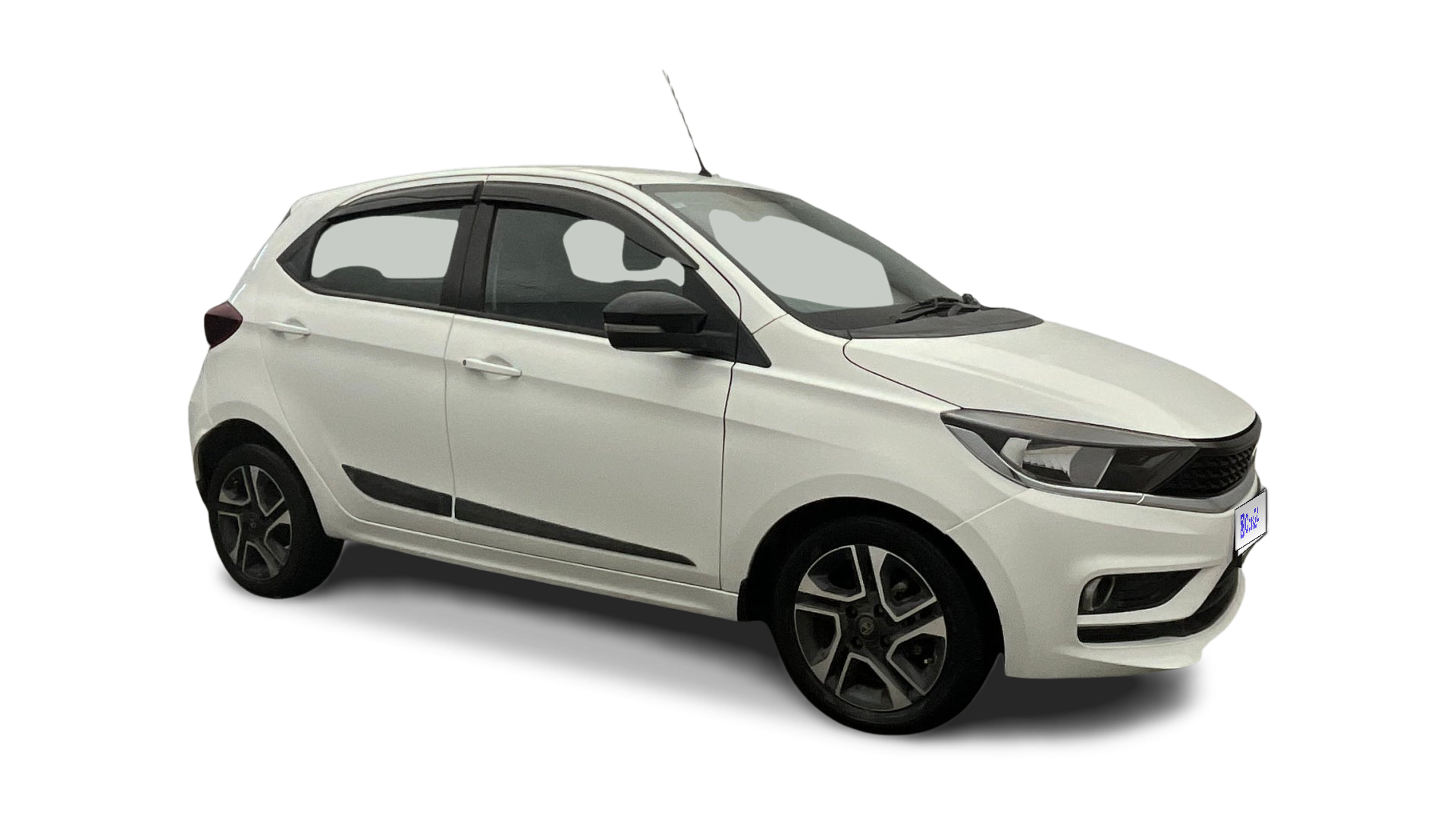 2020 Tata Tiago - Hatchback - Petrol - Automatic - ₹3.96 lakh