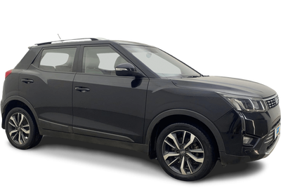 Mahindra XUV300-img