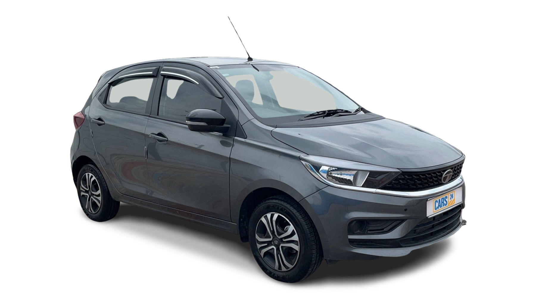 Tata Tiago-img