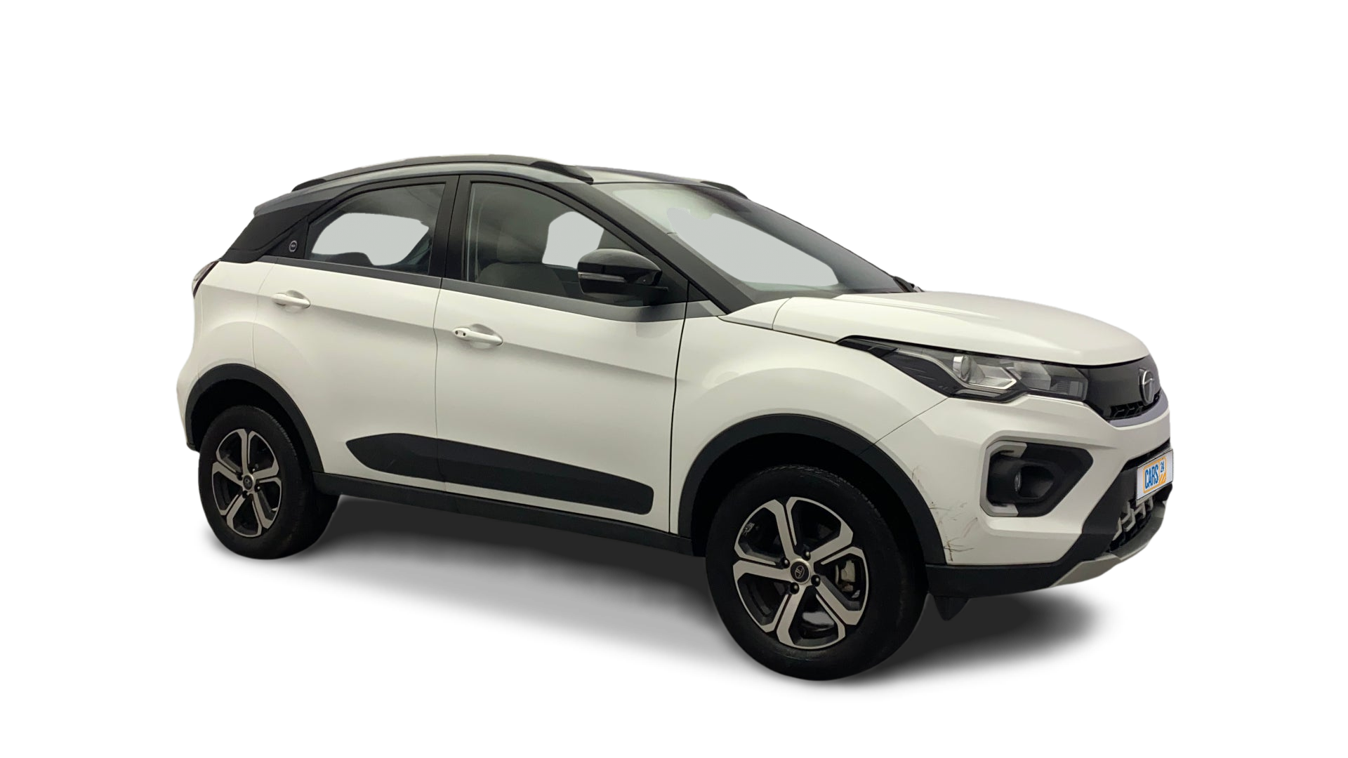 Tata NEXON-img