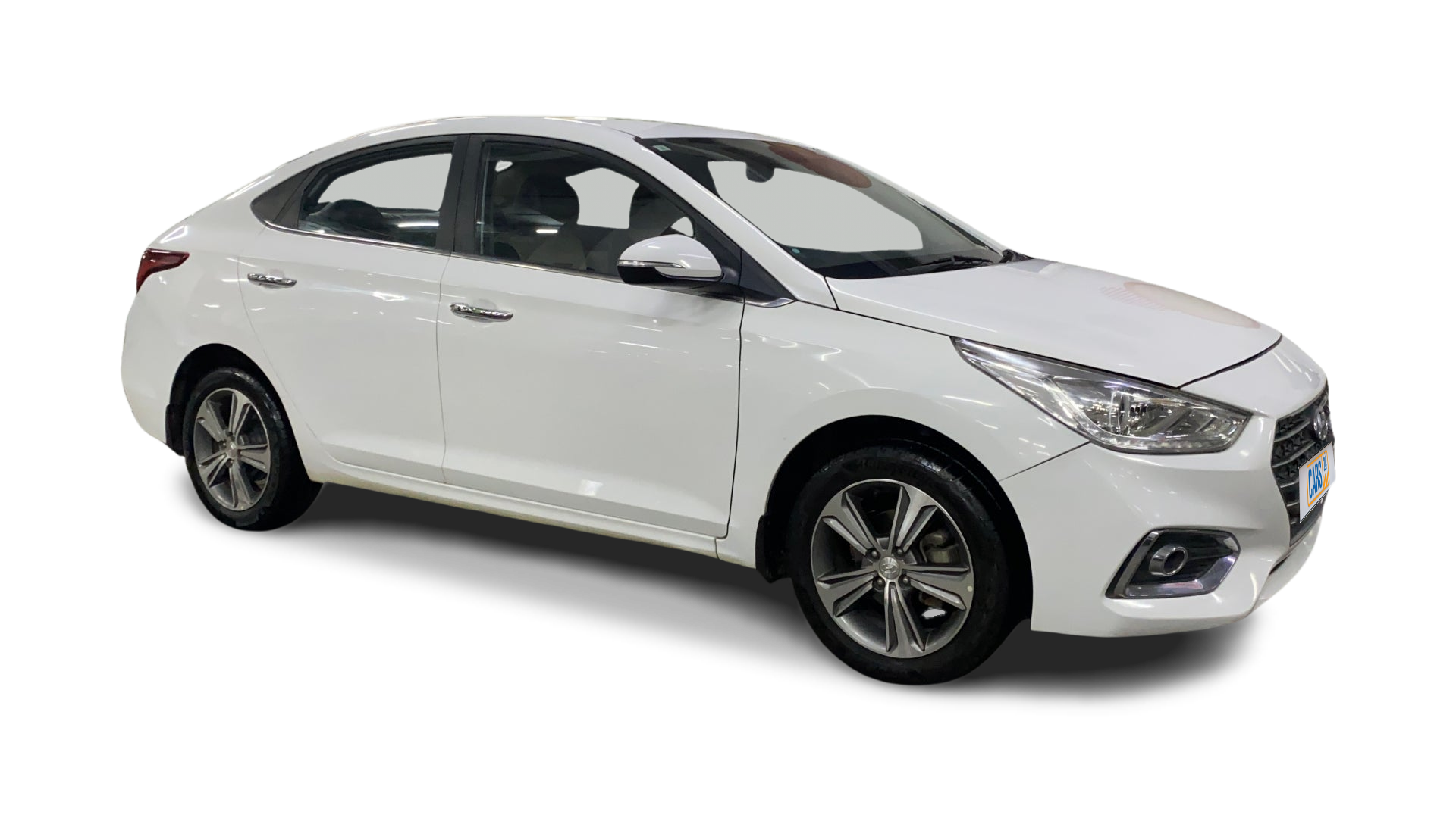 Hyundai Verna-img