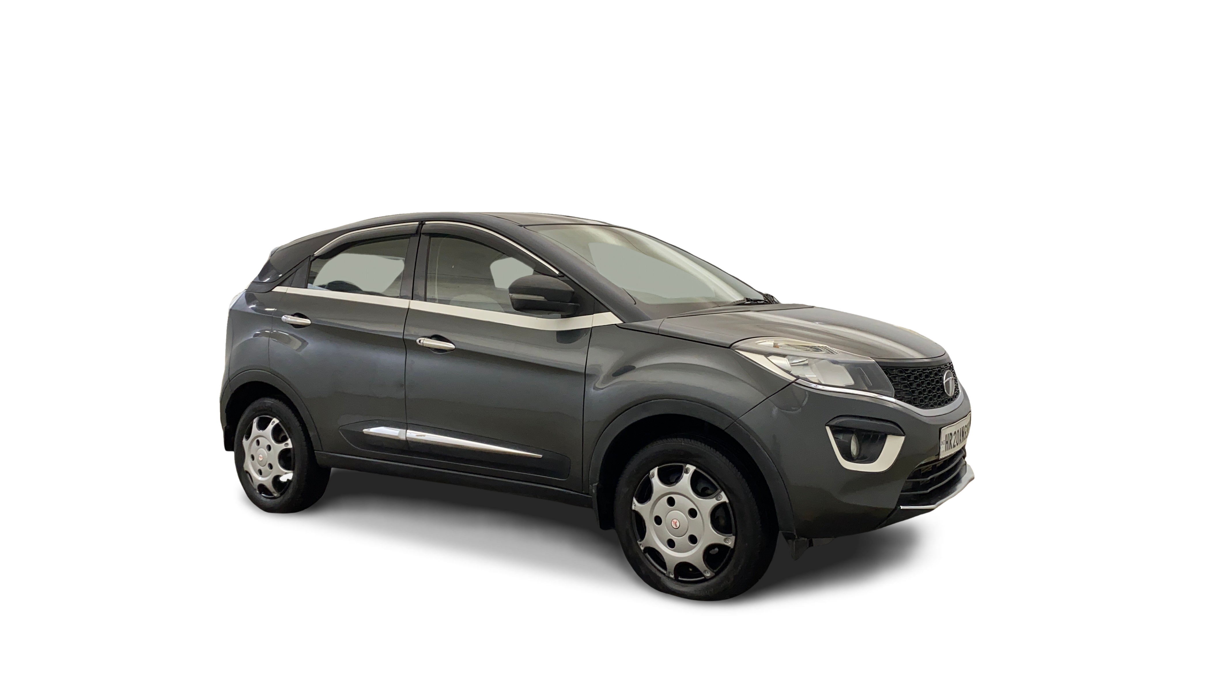 Tata NEXON-img