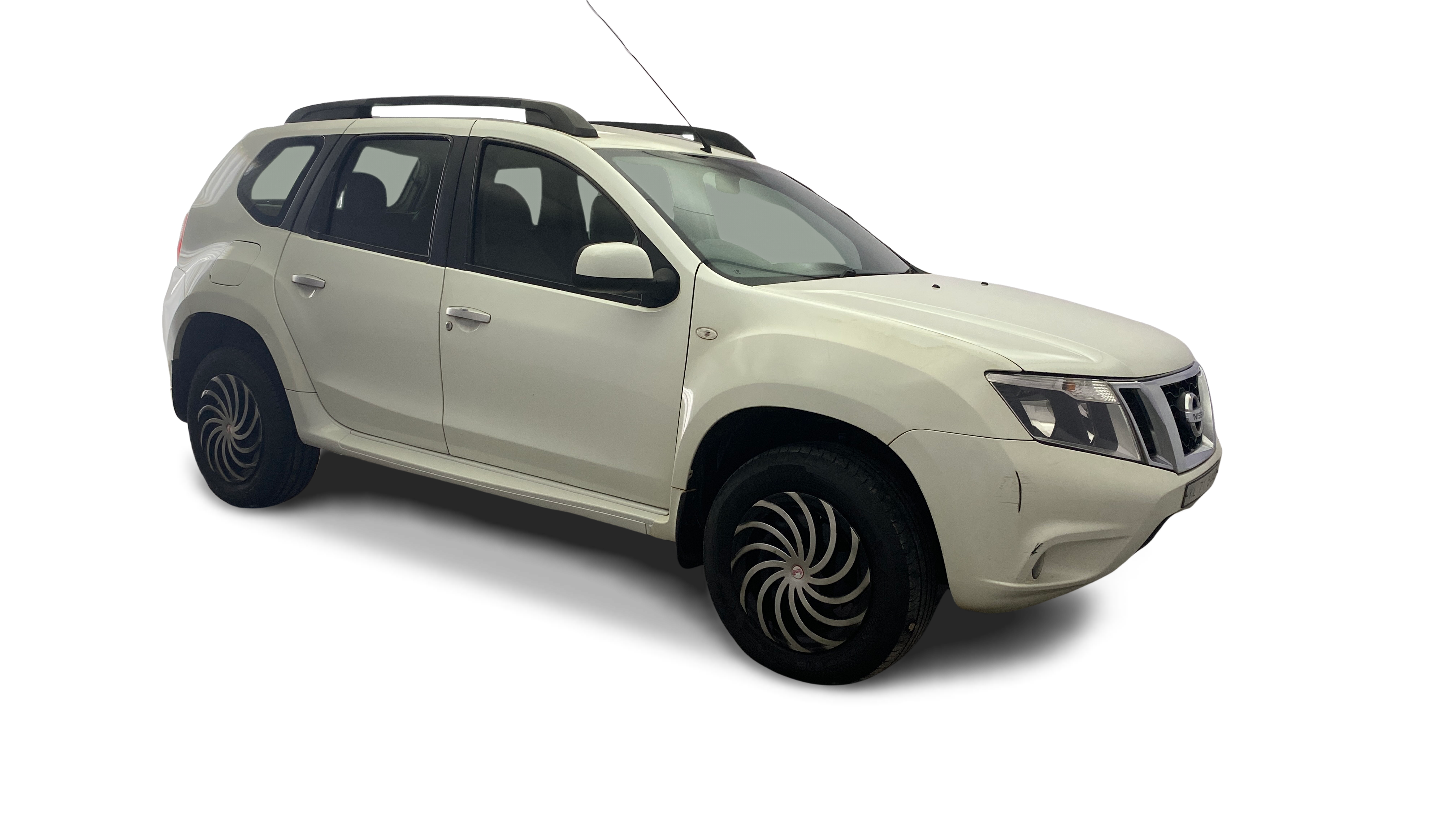 2013 Nissan Terrano - SUV - Diesel - Manual - ₹2.86 lakh