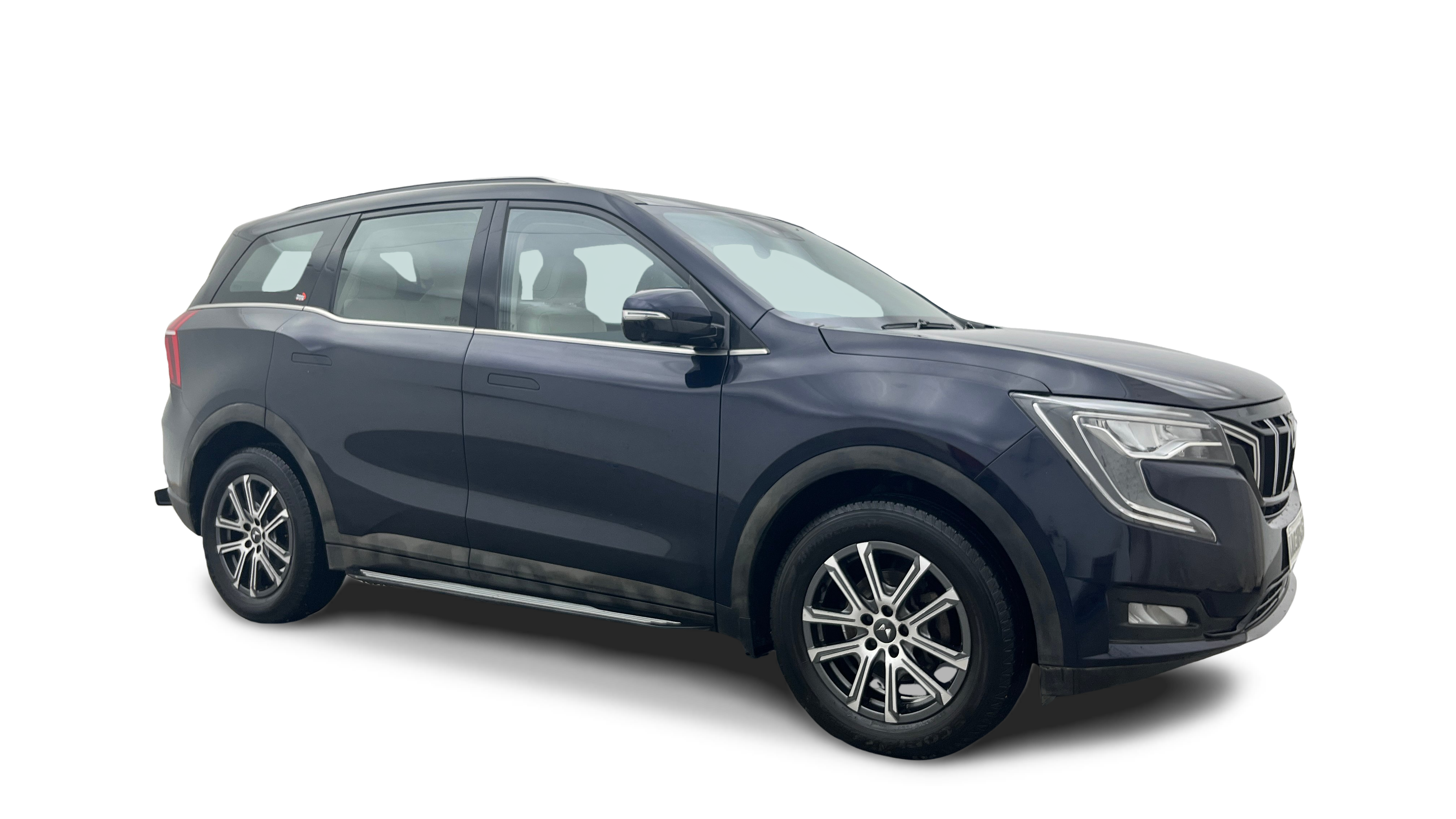 2023 Mahindra XUV700 - SUV - Petrol - Automatic - ₹18.73 lakh