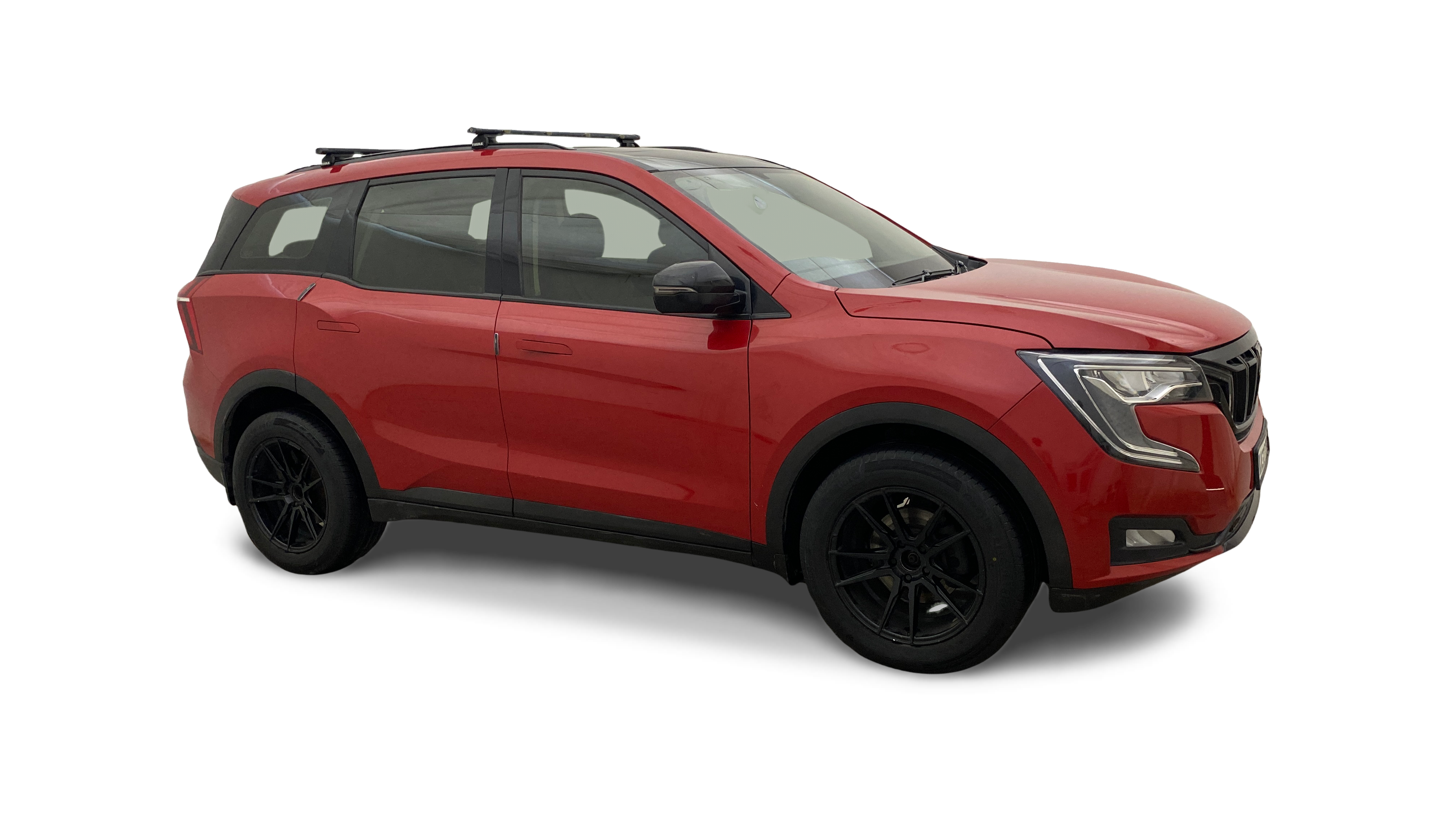 2022 Mahindra XUV700 - SUV - Diesel - Manual - ₹14.17 lakh