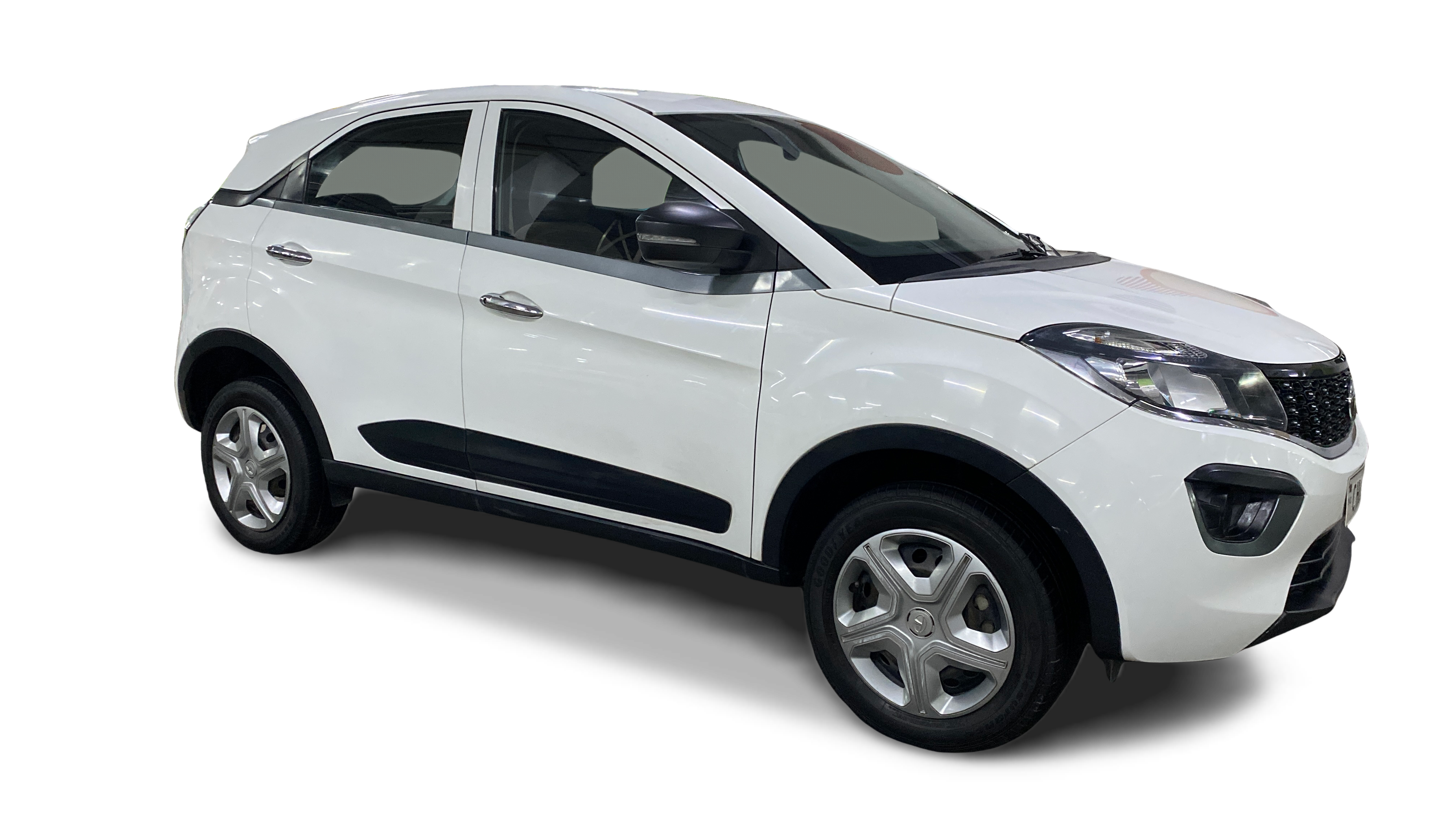 2019 Tata NEXON - SUV - Petrol - Manual - ₹4.14 lakh