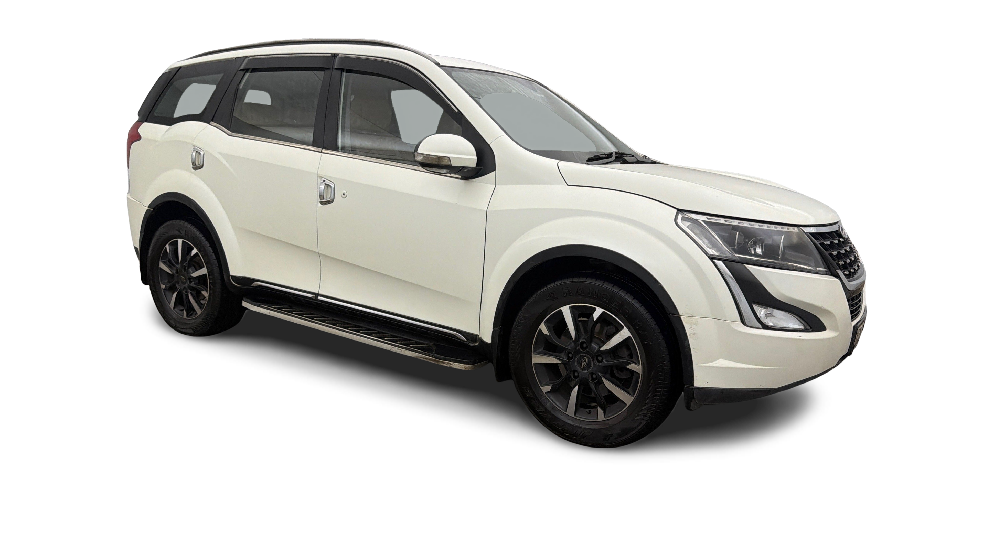 2020 Mahindra XUV500 - SUV - Diesel - Manual - ₹8.74 lakh
