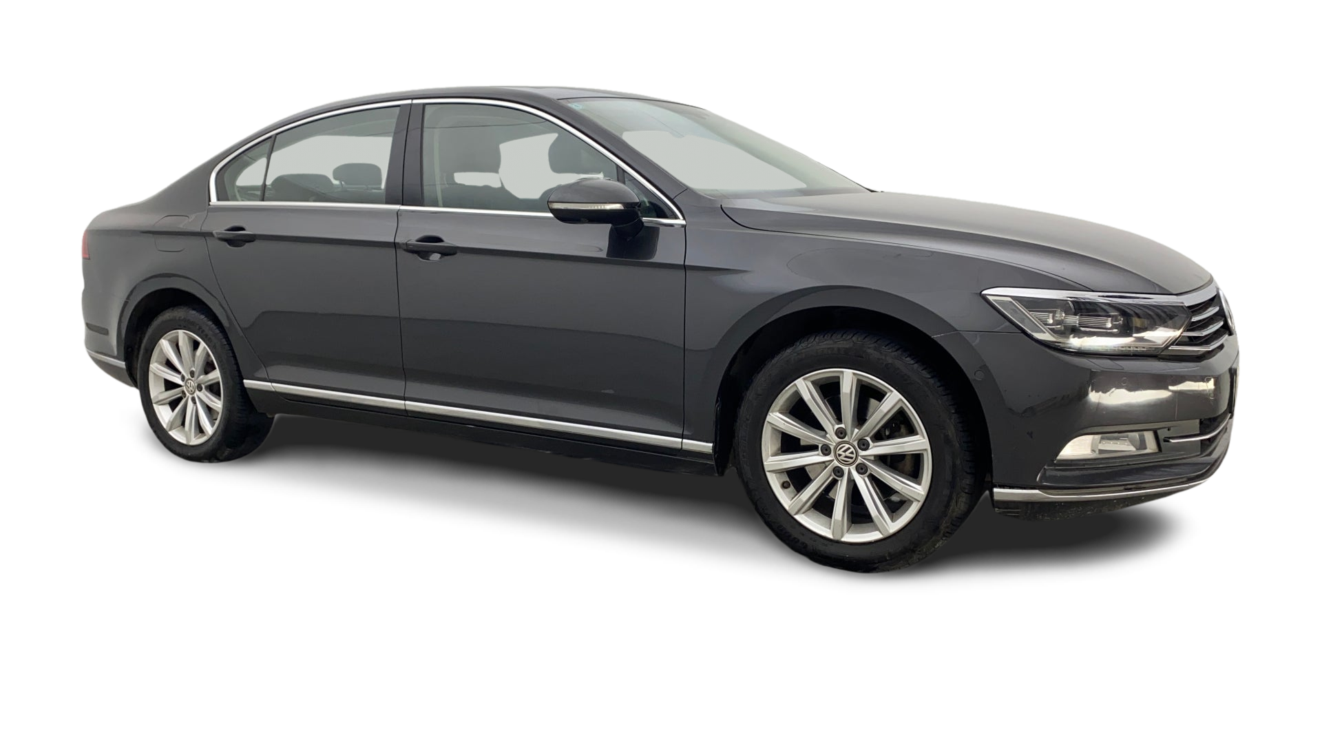 Volkswagen Passat-img