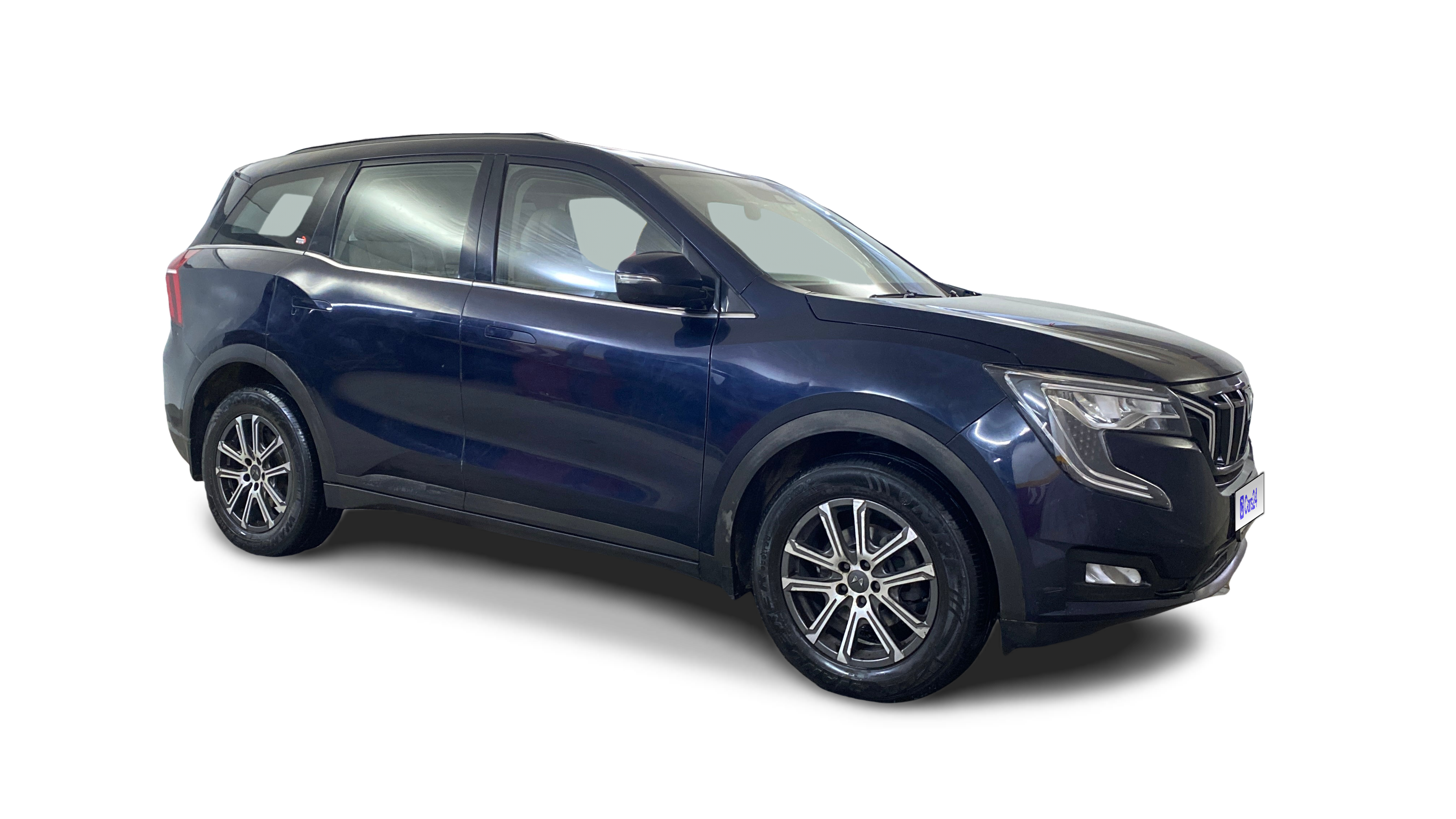 2021 Mahindra XUV700 - SUV - Petrol - Manual - ₹12.56 lakh