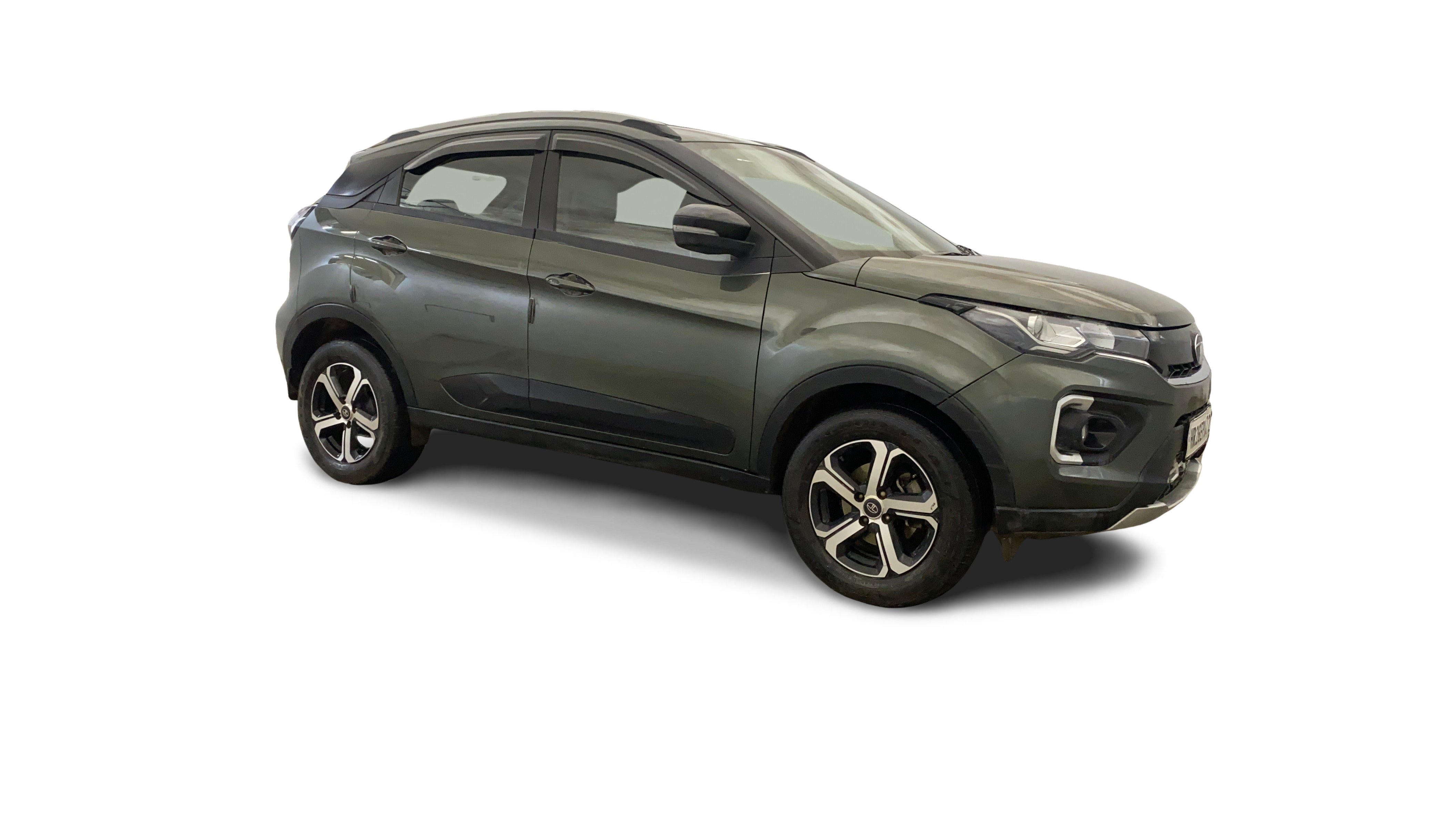 Tata NEXON-img
