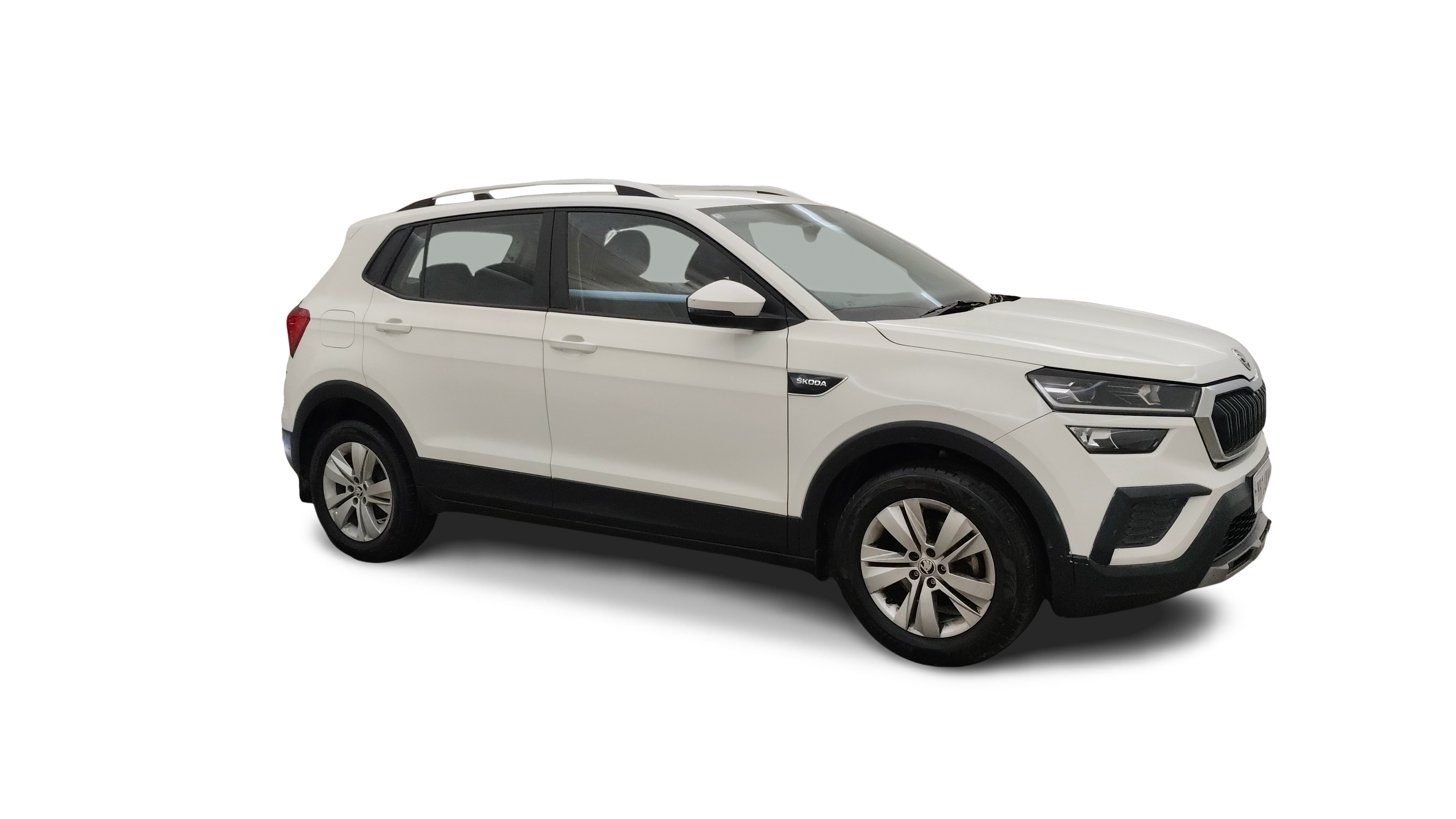 2023 Skoda KUSHAQ - SUV - Petrol - Manual - ₹9.73 lakh