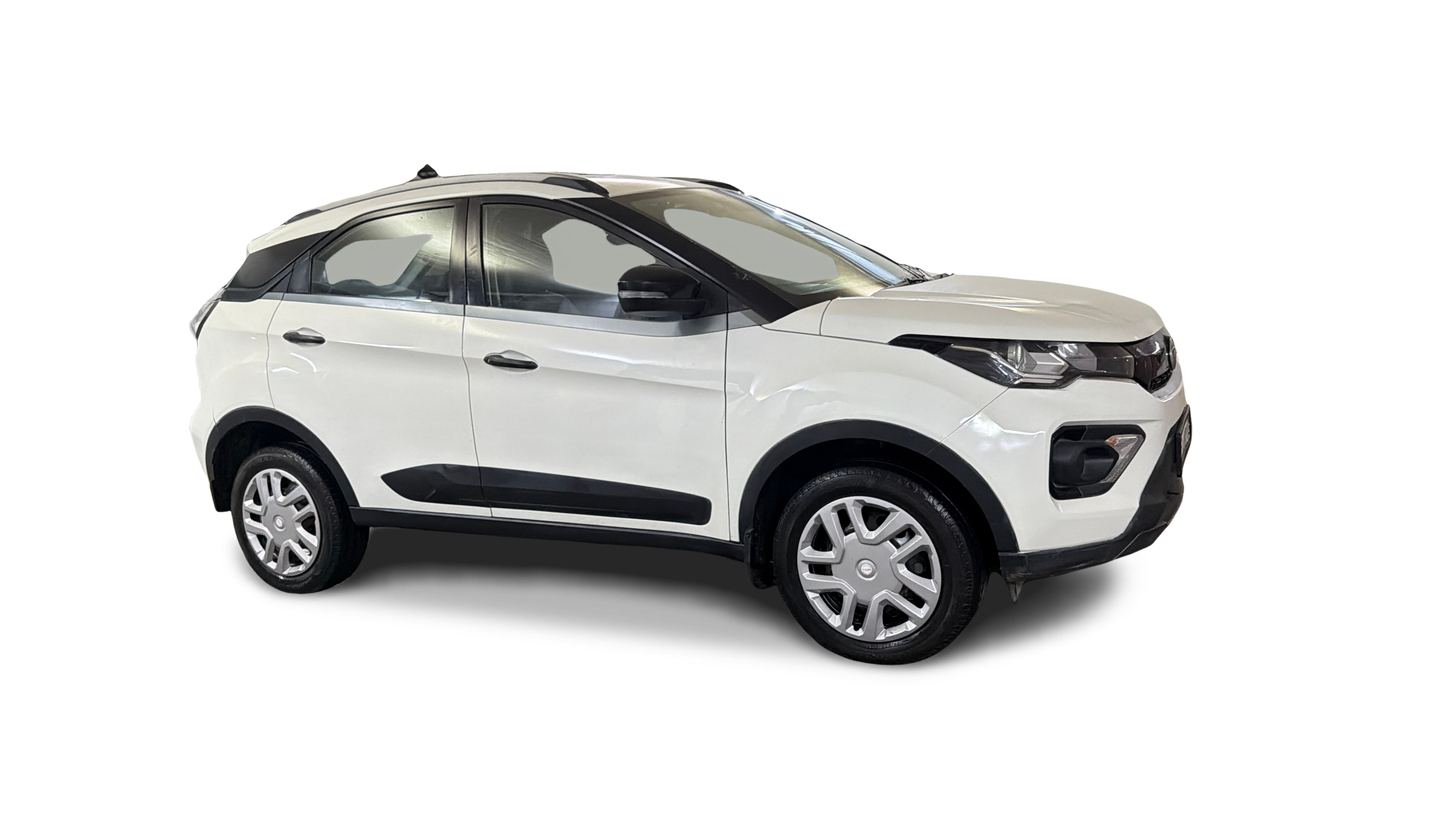 2020 Tata NEXON - SUV - Petrol - Manual - ₹4.99 lakh