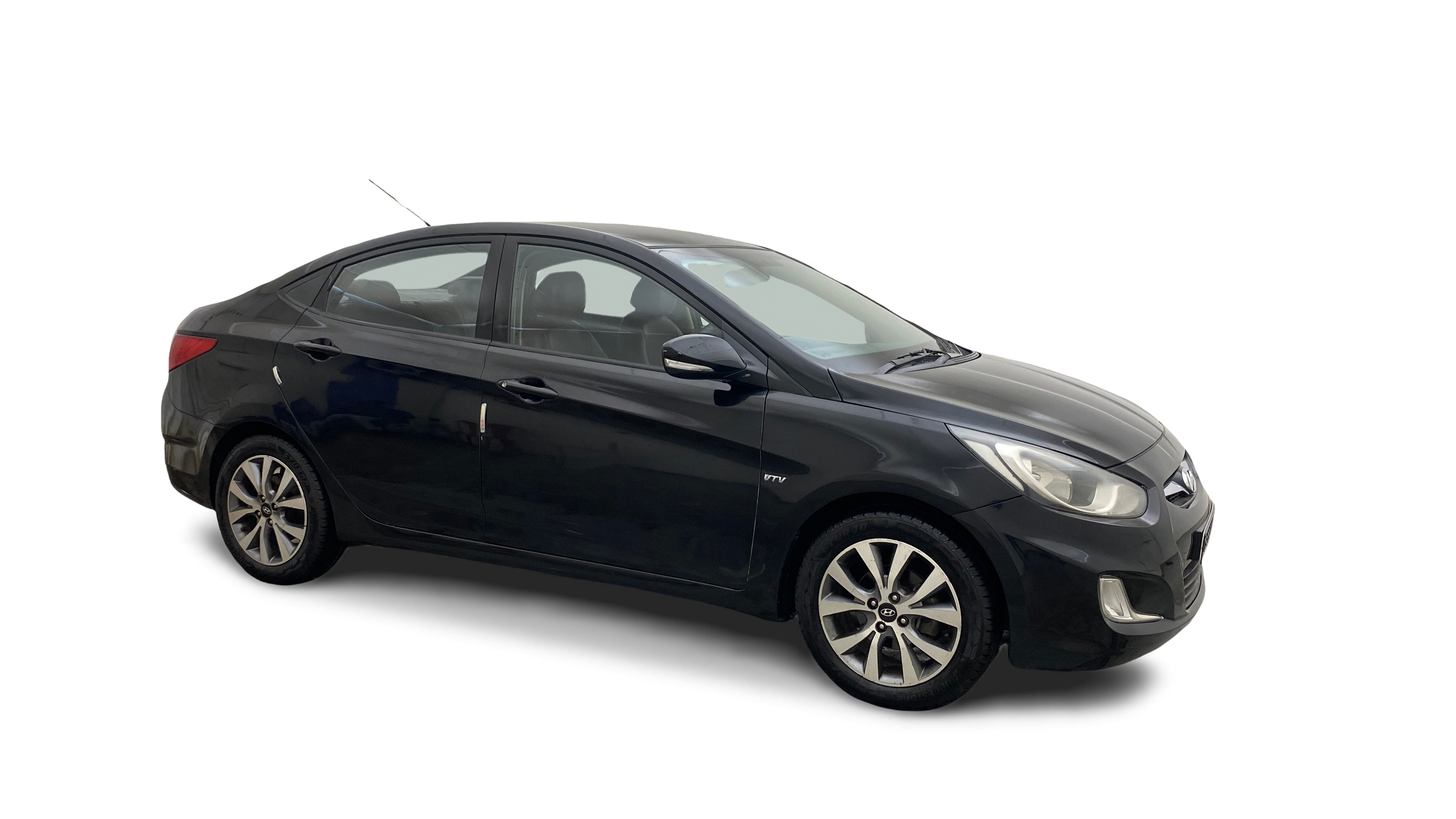 2014 Hyundai Verna - Sedan - Petrol - Manual - ₹3.71 lakh