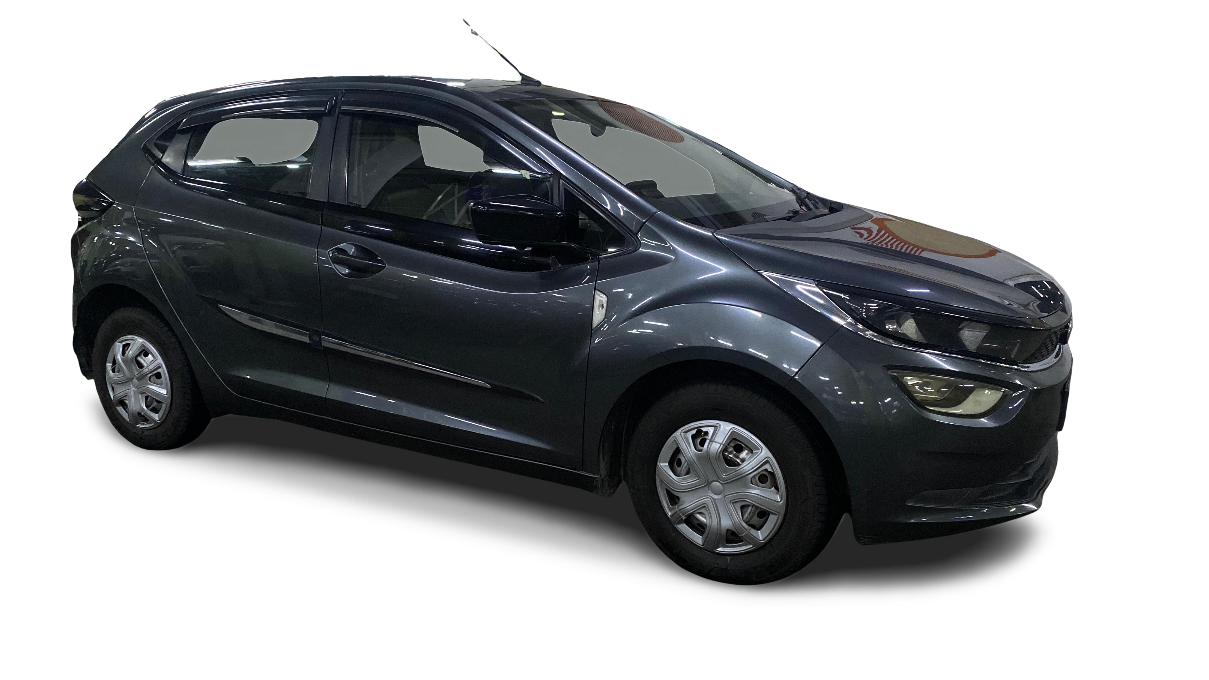 2022 Tata ALTROZ - Hatchback - Petrol - Manual - ₹5.25 lakh