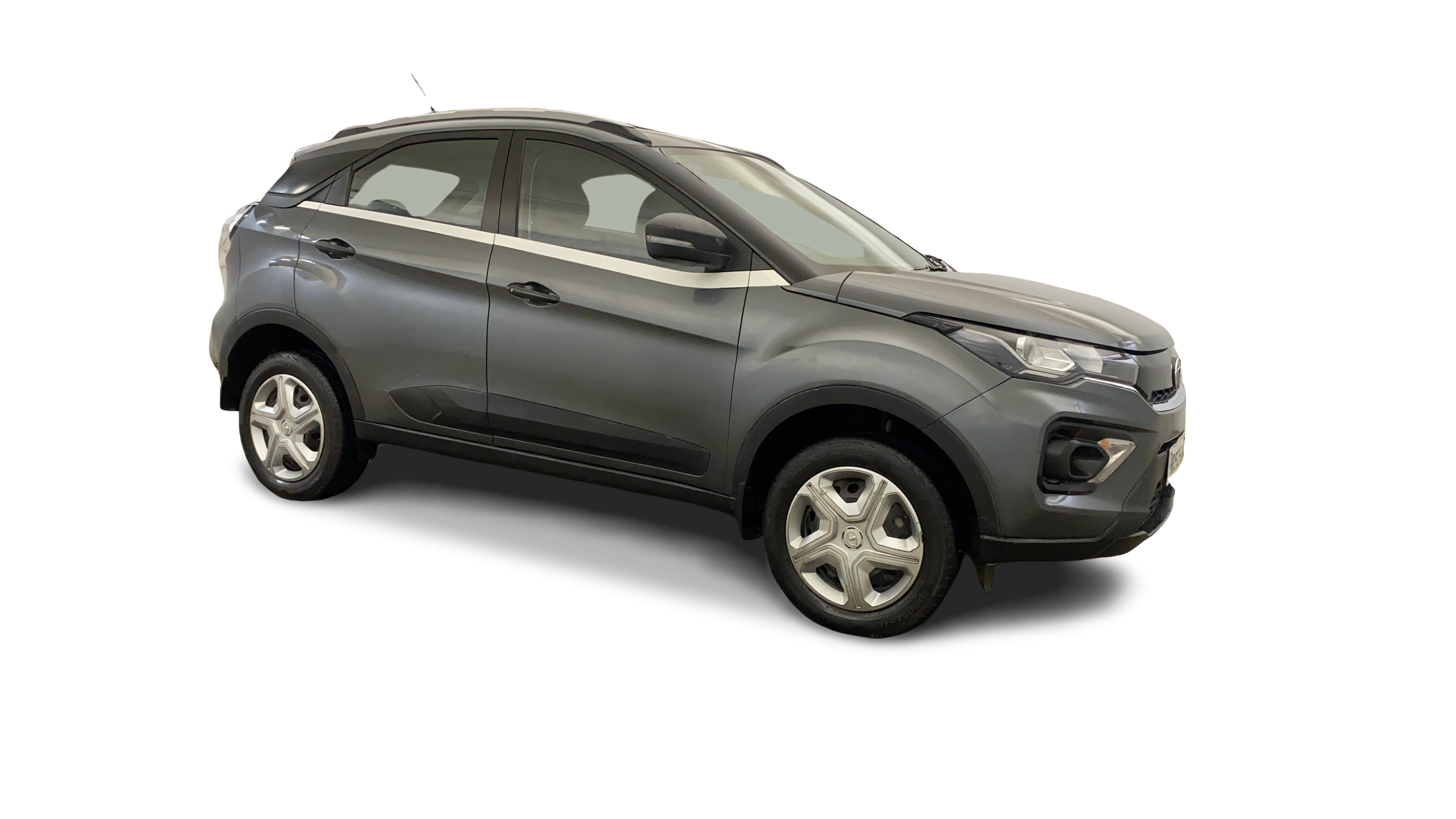 Tata NEXON-img