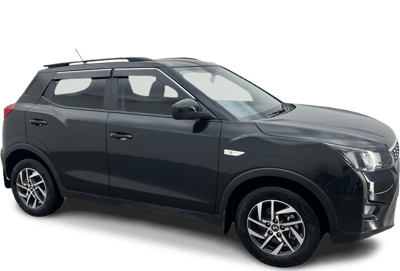 2024 Mahindra XUV300 - SUV - Petrol - Manual - ₹9.23 lakh