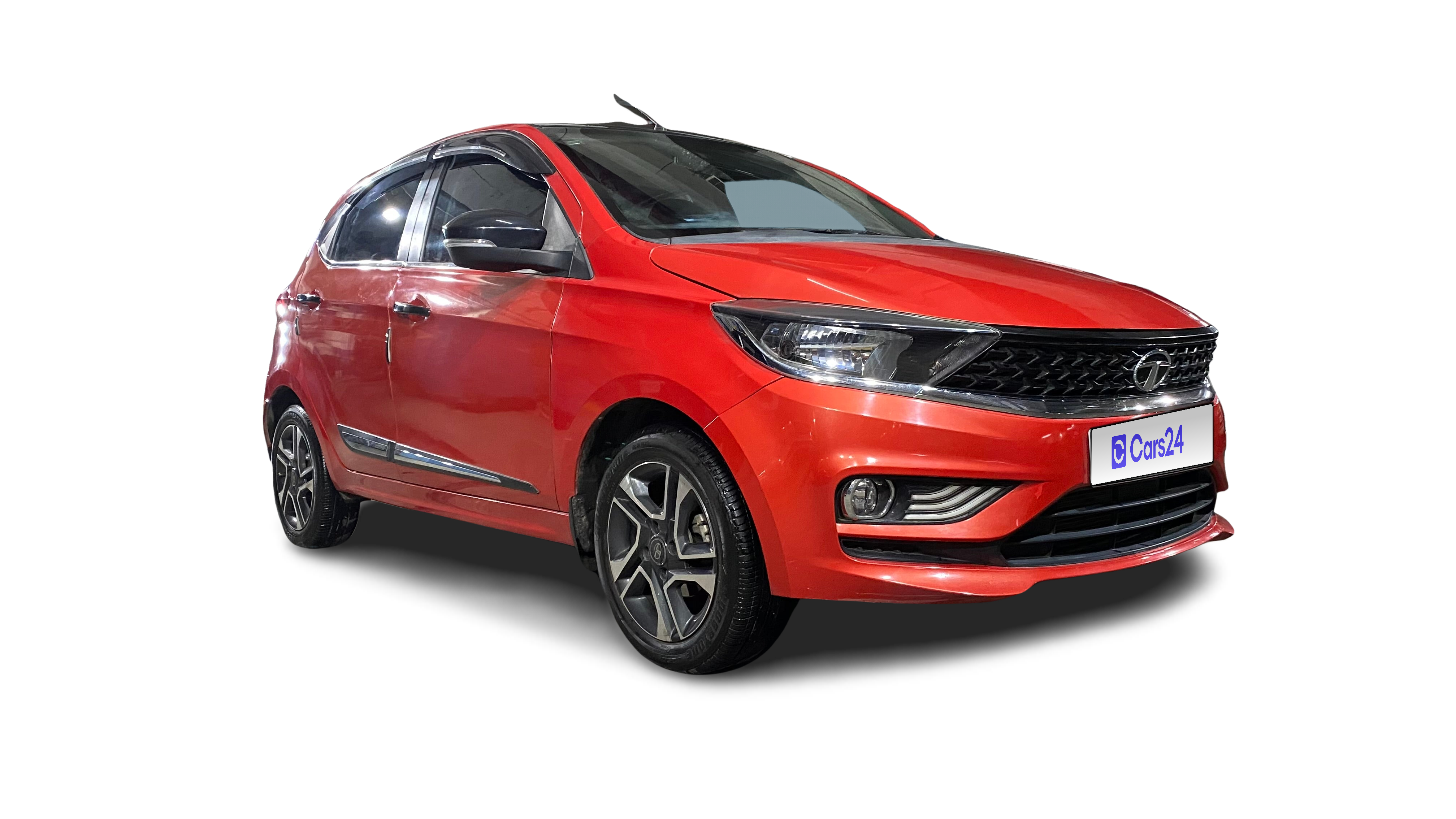 2020 Tata Tiago - Hatchback - Petrol - Automatic - ₹4.14 lakh