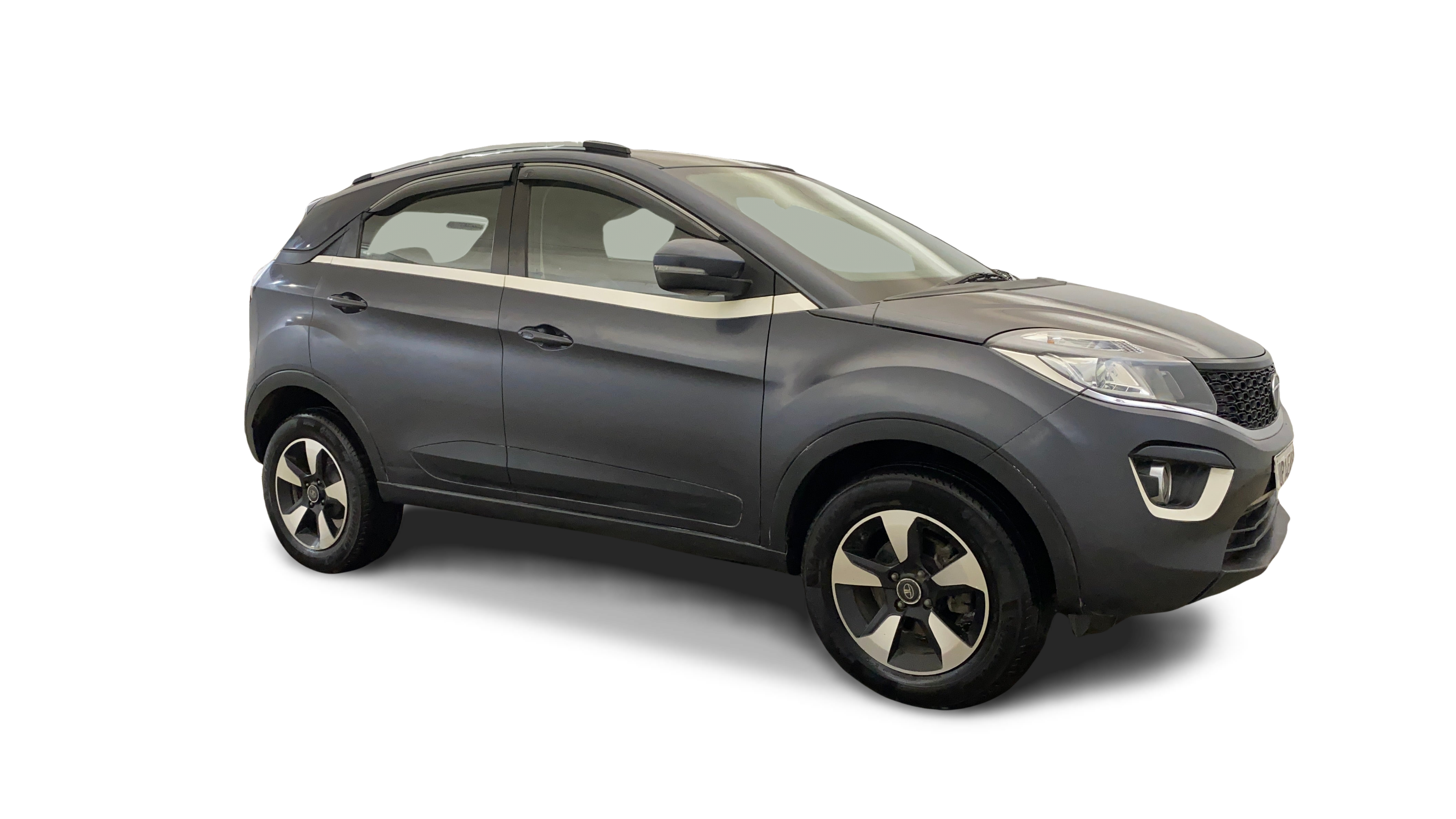 Tata NEXON-img