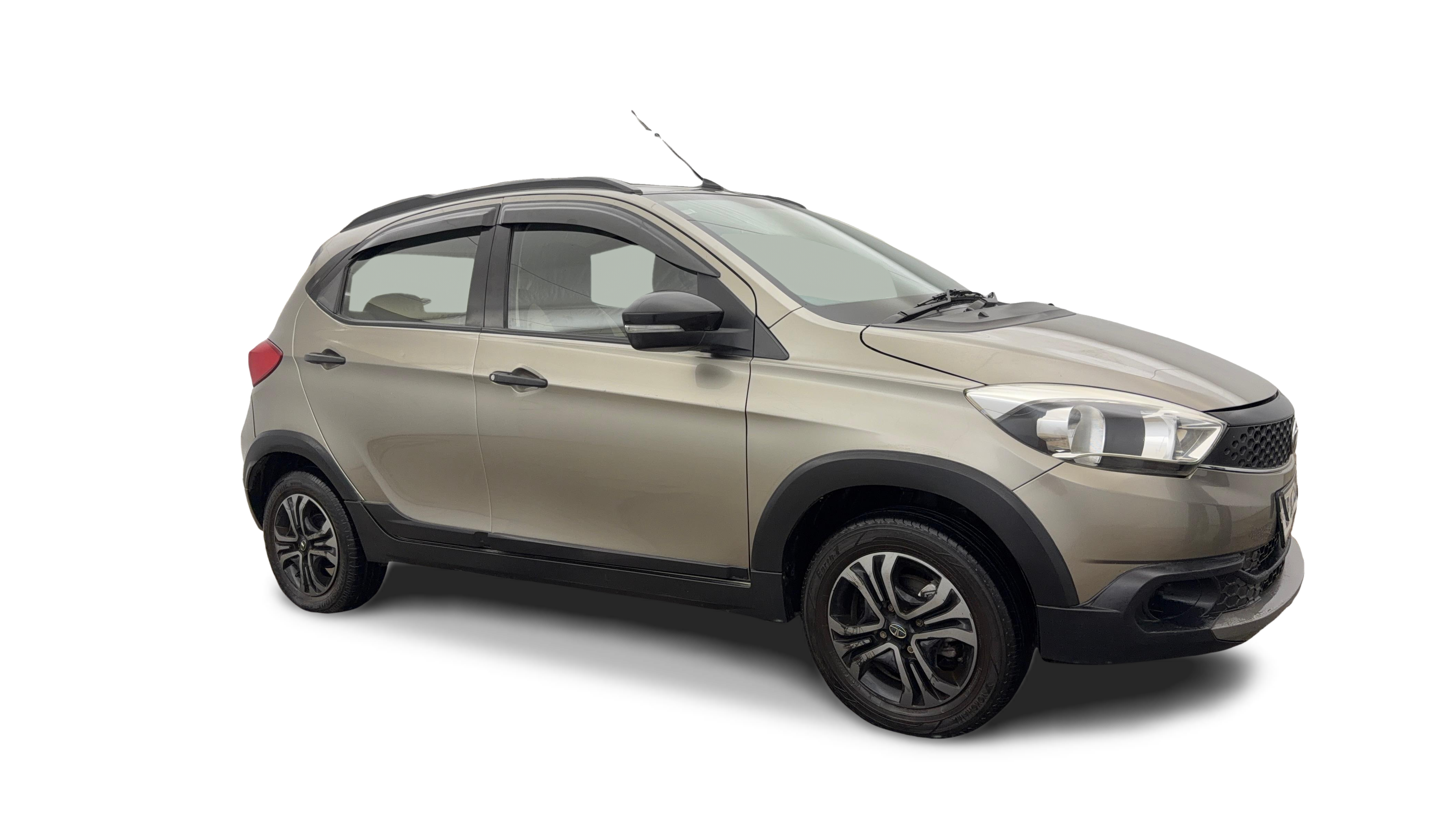 2018 Tata TIAGO NRG - Hatchback - Petrol - Manual - ₹3.49 lakh