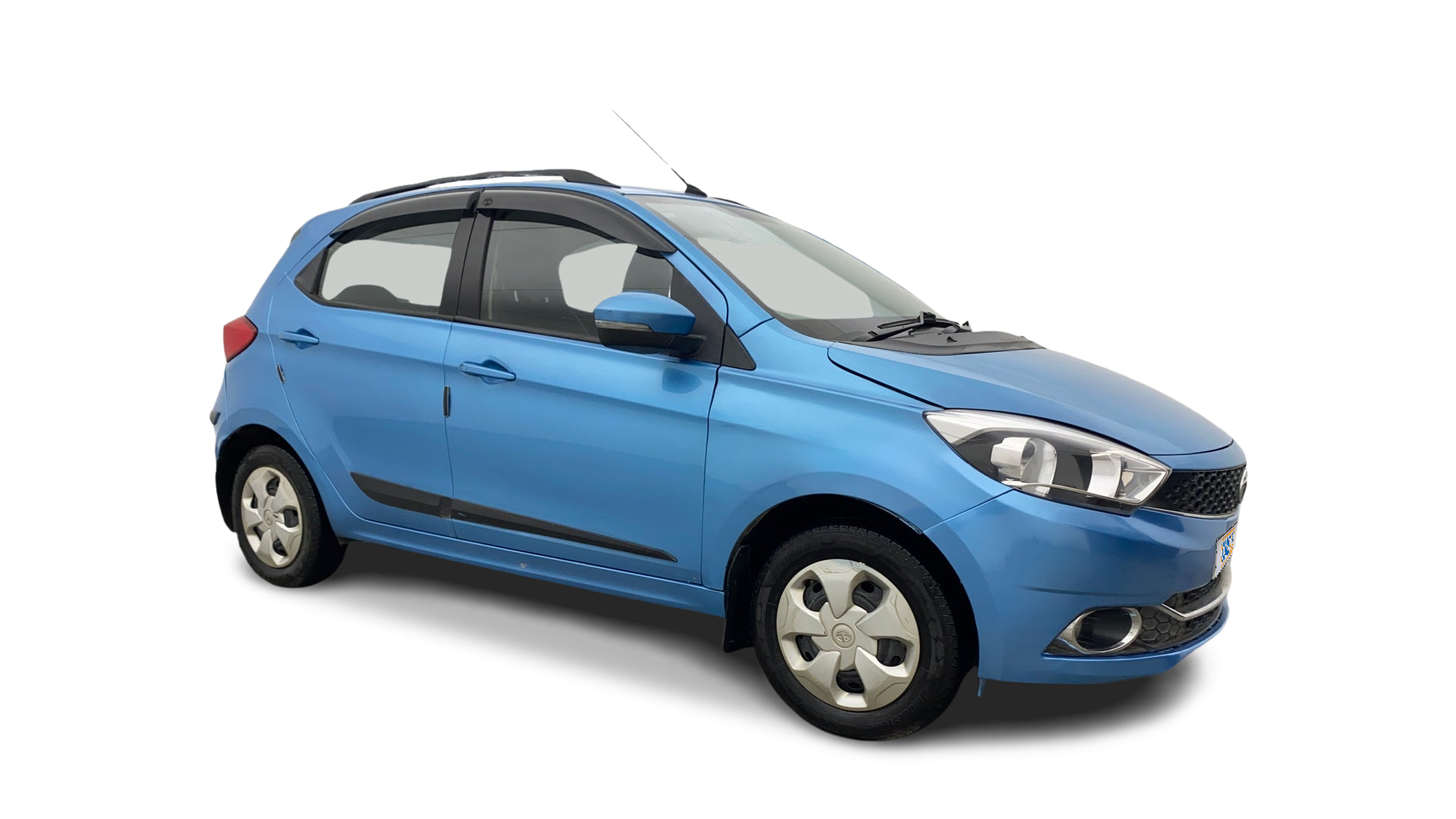 Tata Tiago-img