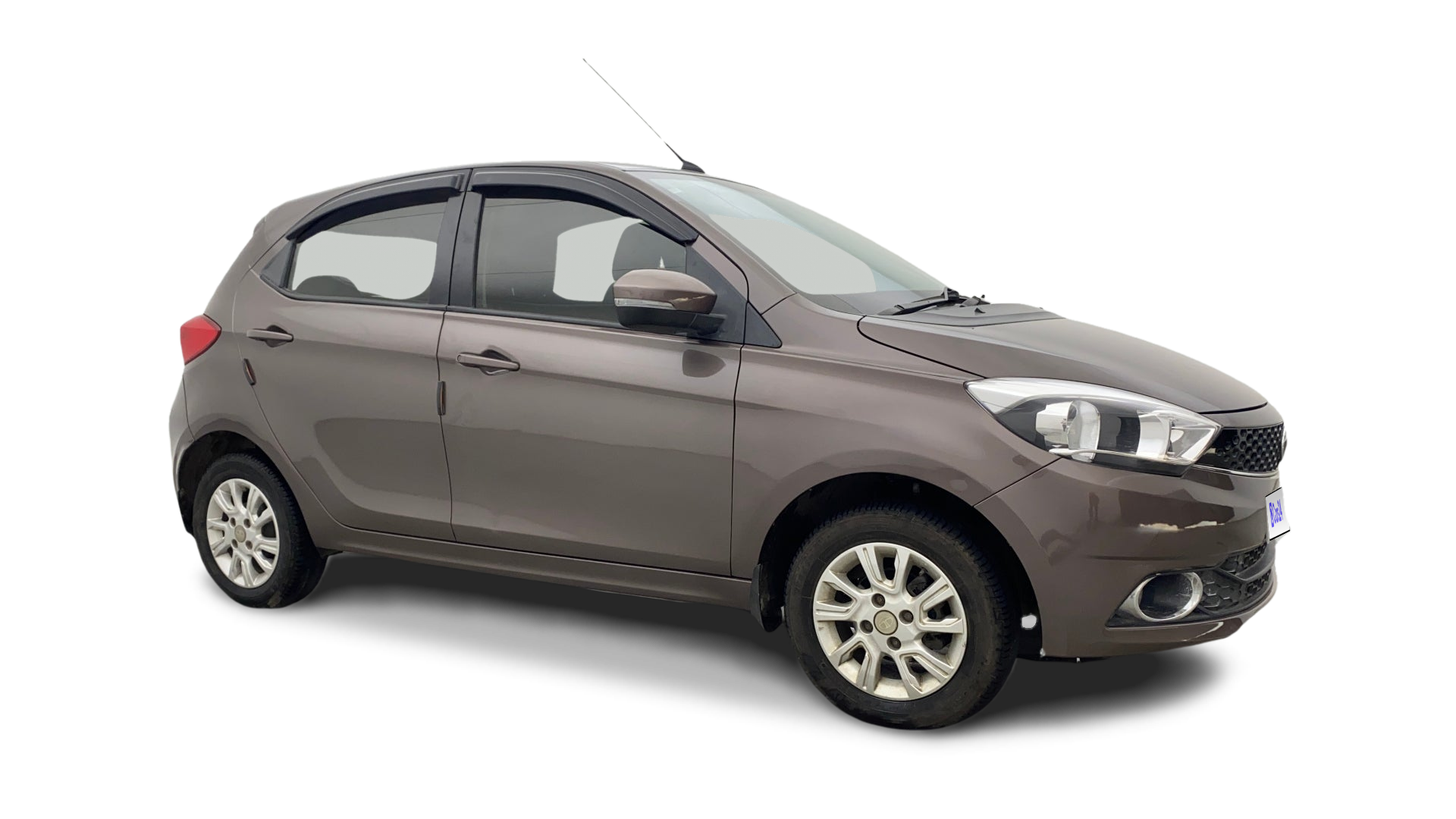 2018 Tata Tiago - Hatchback - Petrol - Manual - ₹3.36 lakh