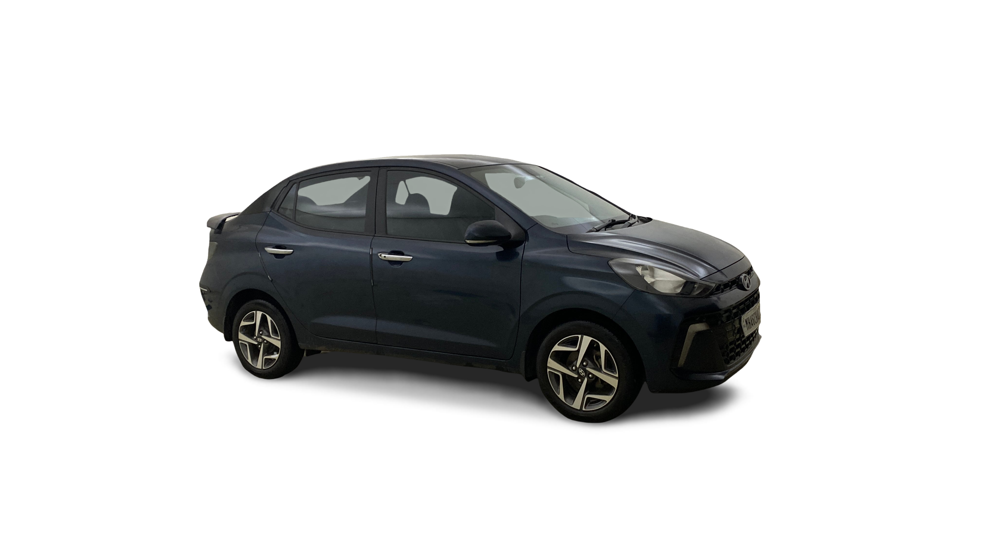 2023 Hyundai AURA - Sedan - CNG - Manual - ₹5.65 lakh