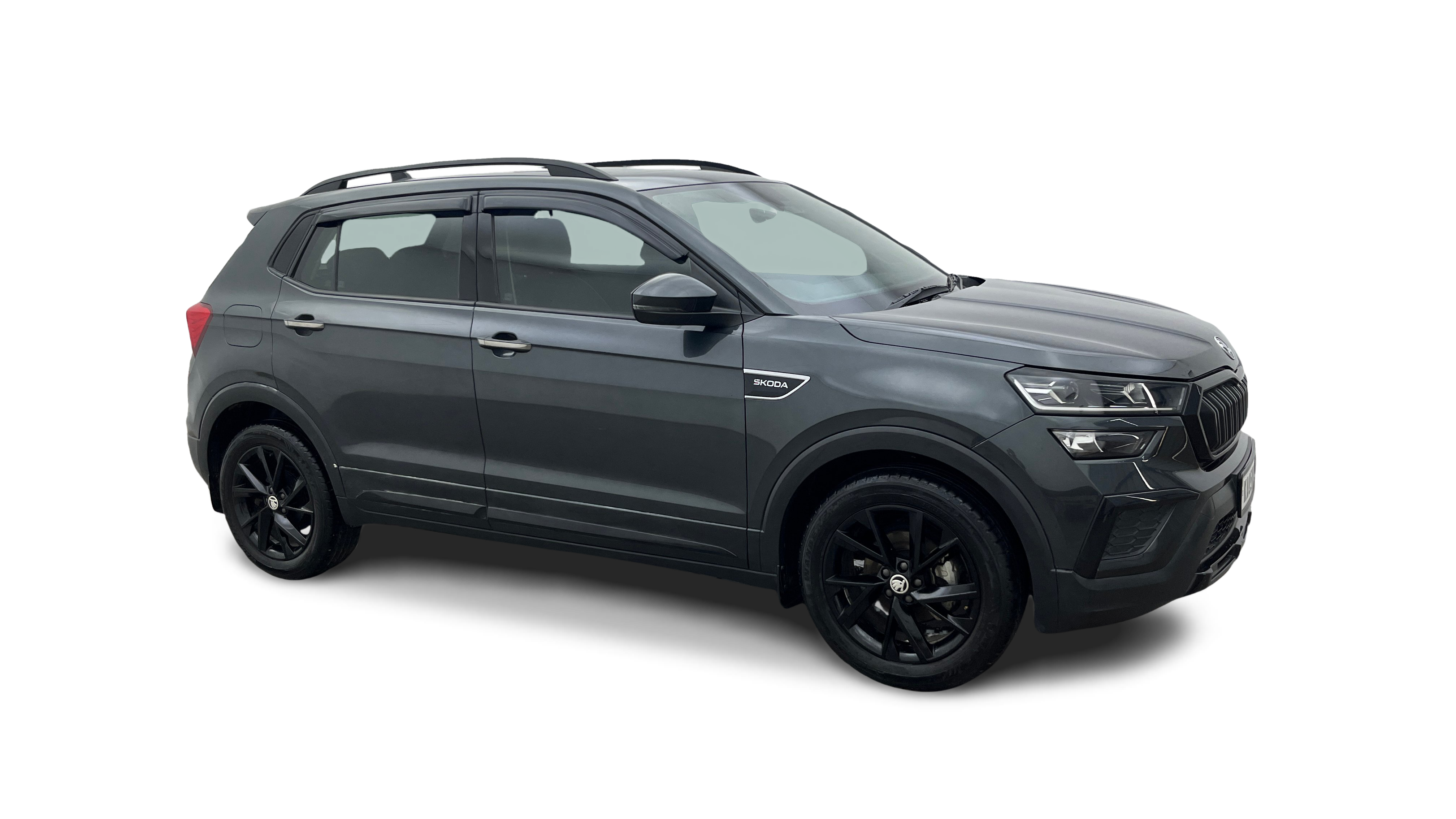 2025 Skoda KUSHAQ - SUV - Petrol - Manual - ₹13.48 lakh