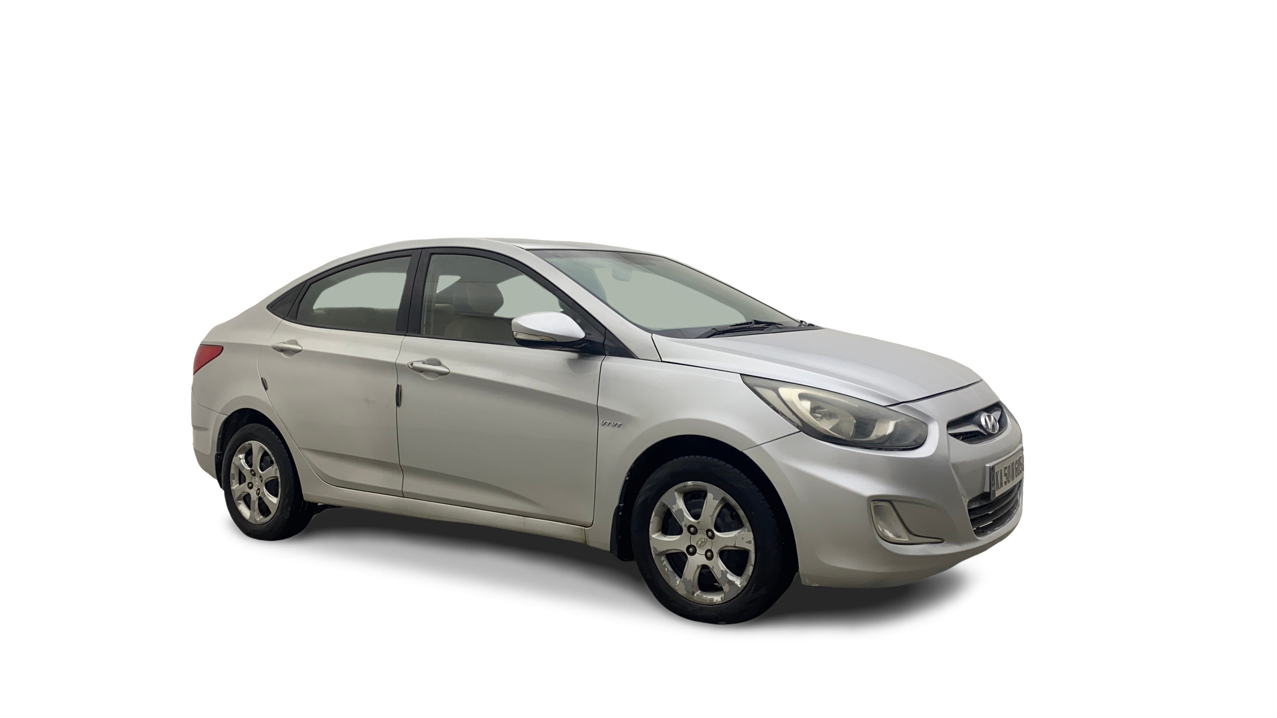 Hyundai Verna-img