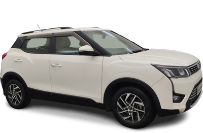 2022 Mahindra XUV300 - SUV - Petrol - Manual - ₹8.27 lakh