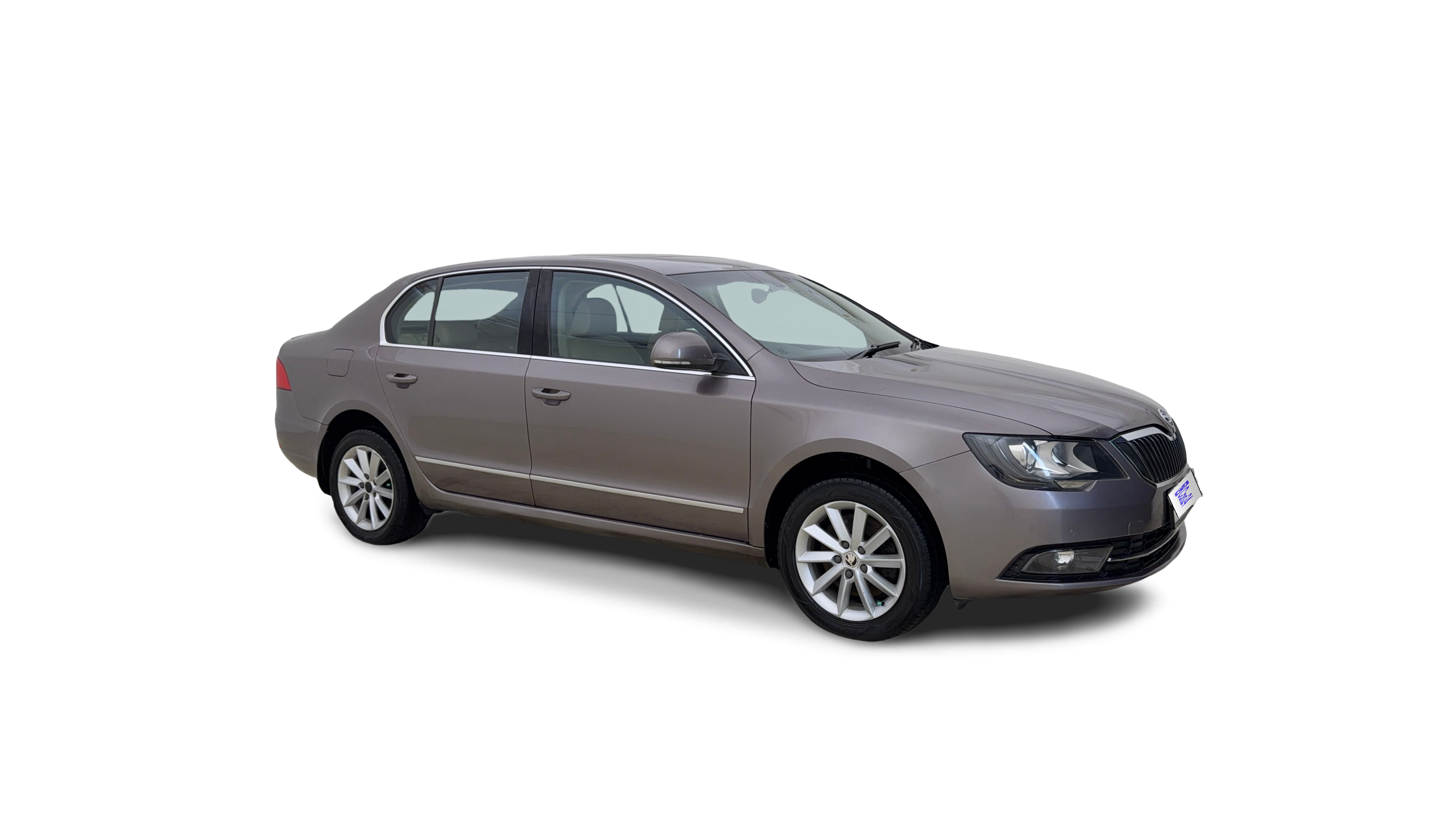 2014 Skoda Superb - Sedan - Petrol - Manual - ₹4.10 lakh