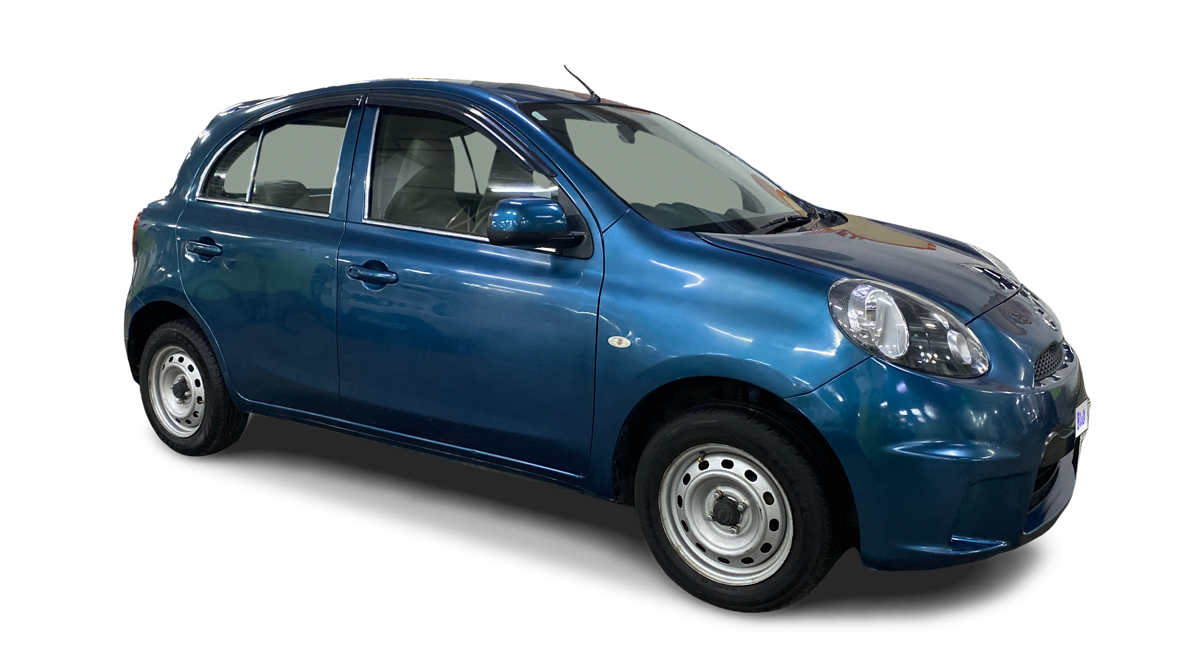 2015 Nissan Micra Active - Hatchback - Petrol - Manual - ₹2.10 lakh
