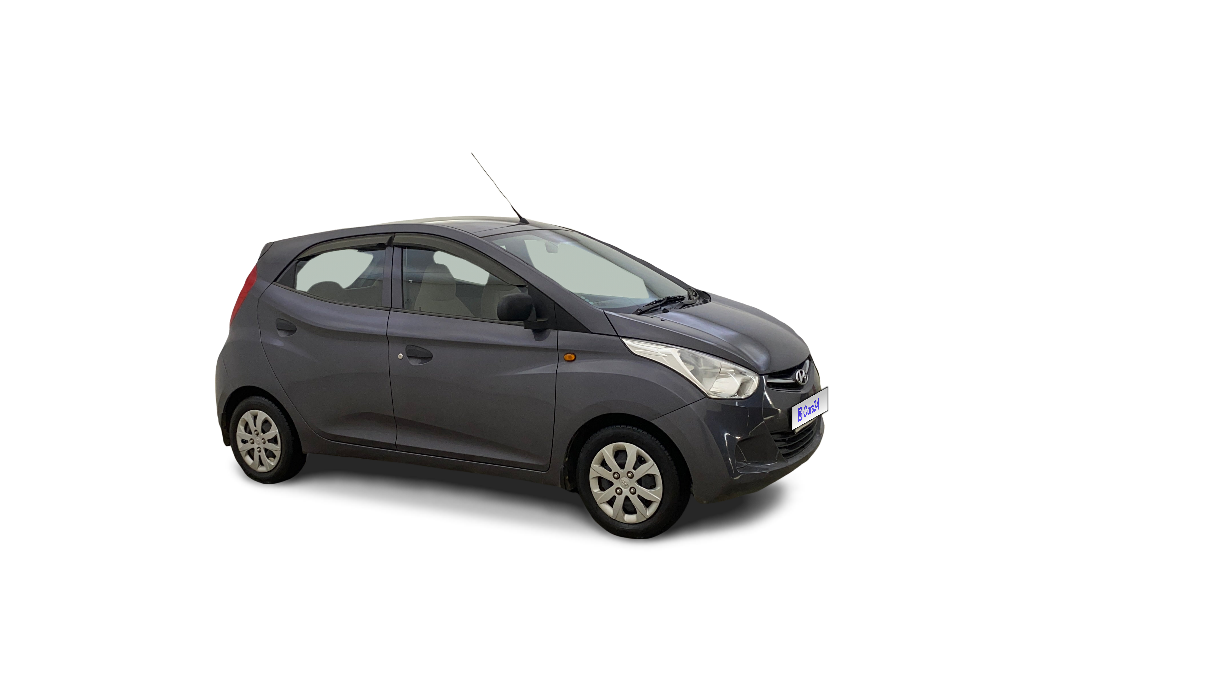 2018 Hyundai Eon - Hatchback - Petrol - Manual - ₹2.33 lakh