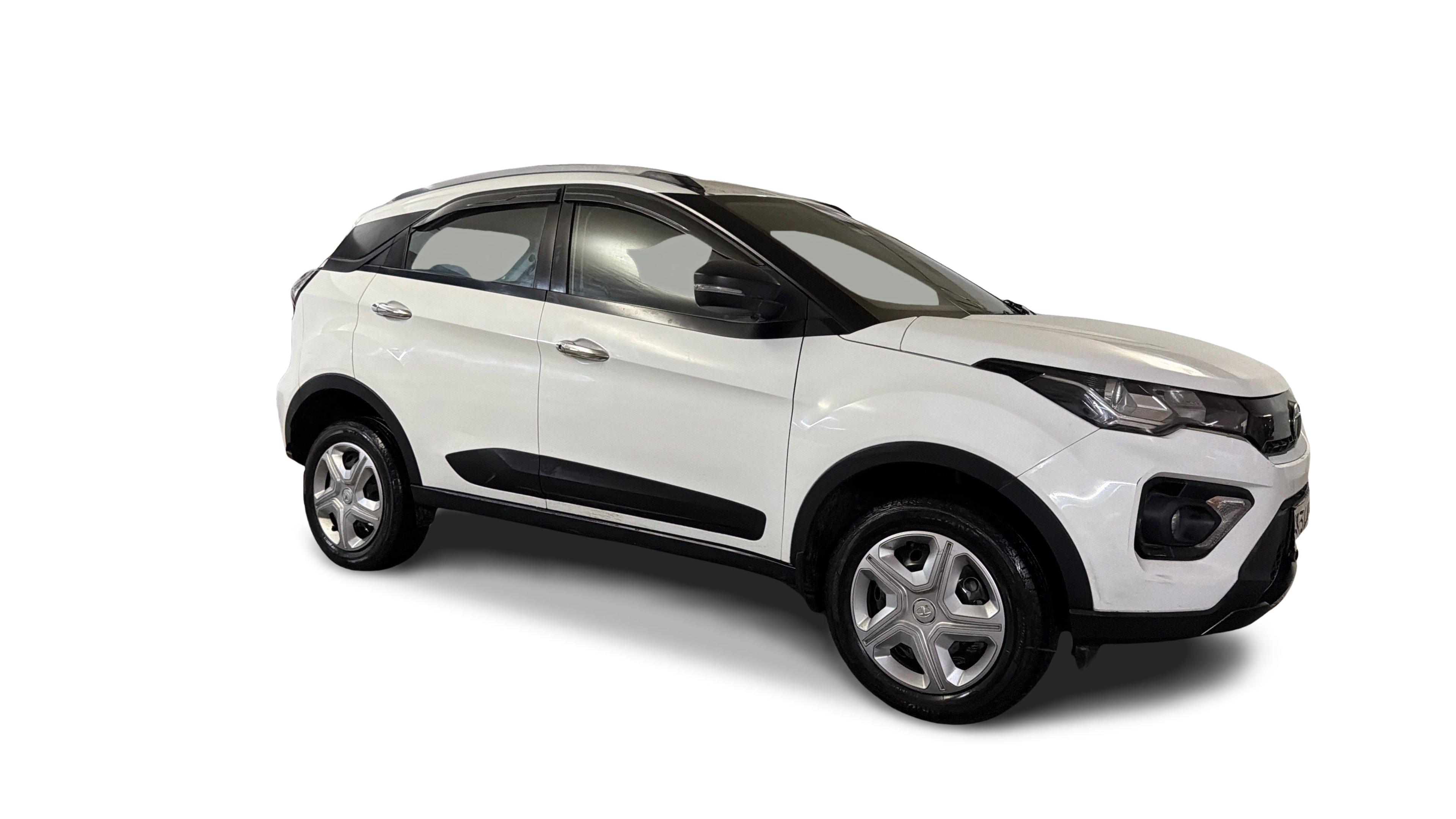 2022 Tata NEXON - SUV - Petrol - Manual - ₹6.11 lakh