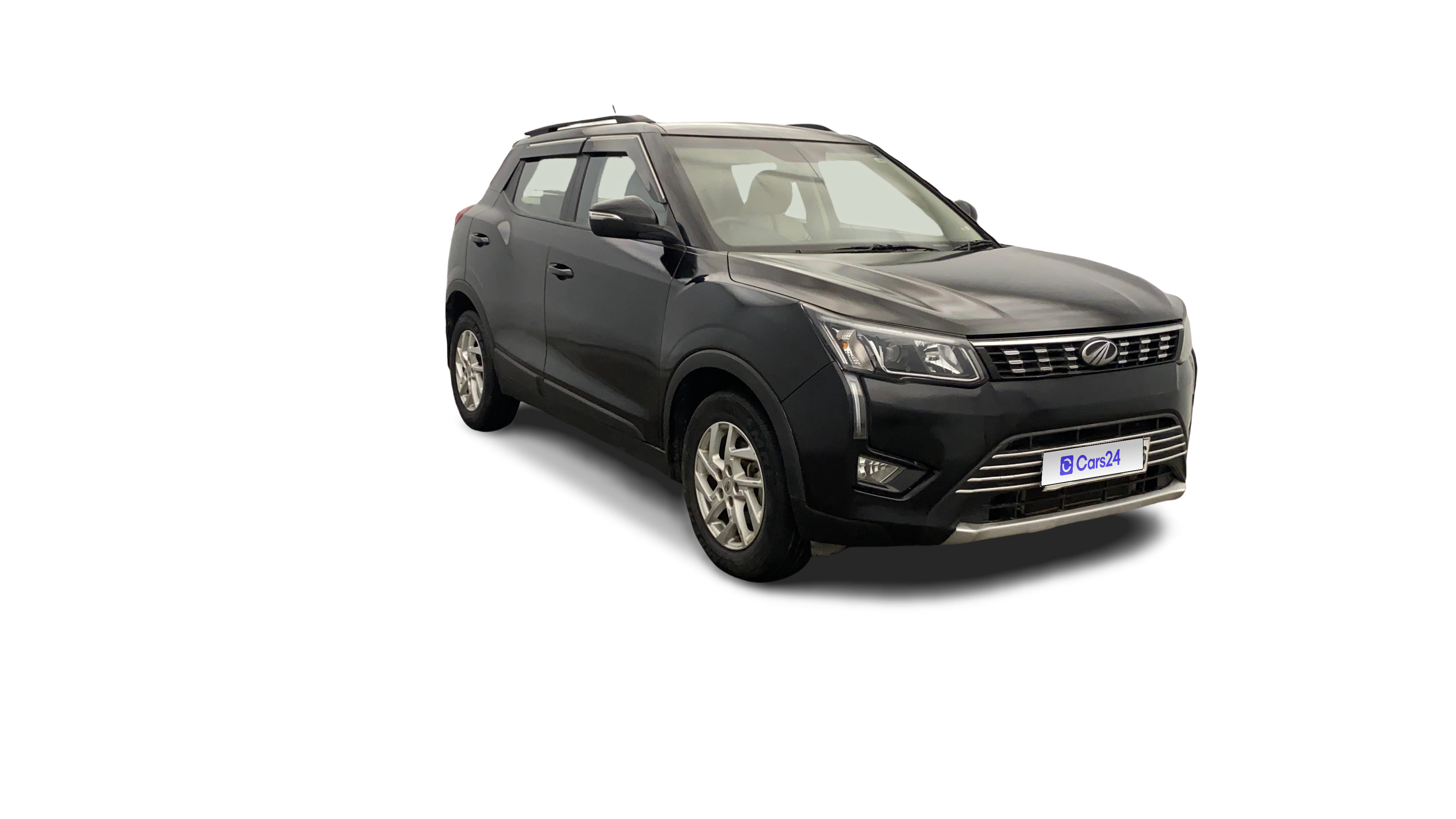 2022 Mahindra XUV300 - SUV - Petrol - Manual - ₹6.60 lakh